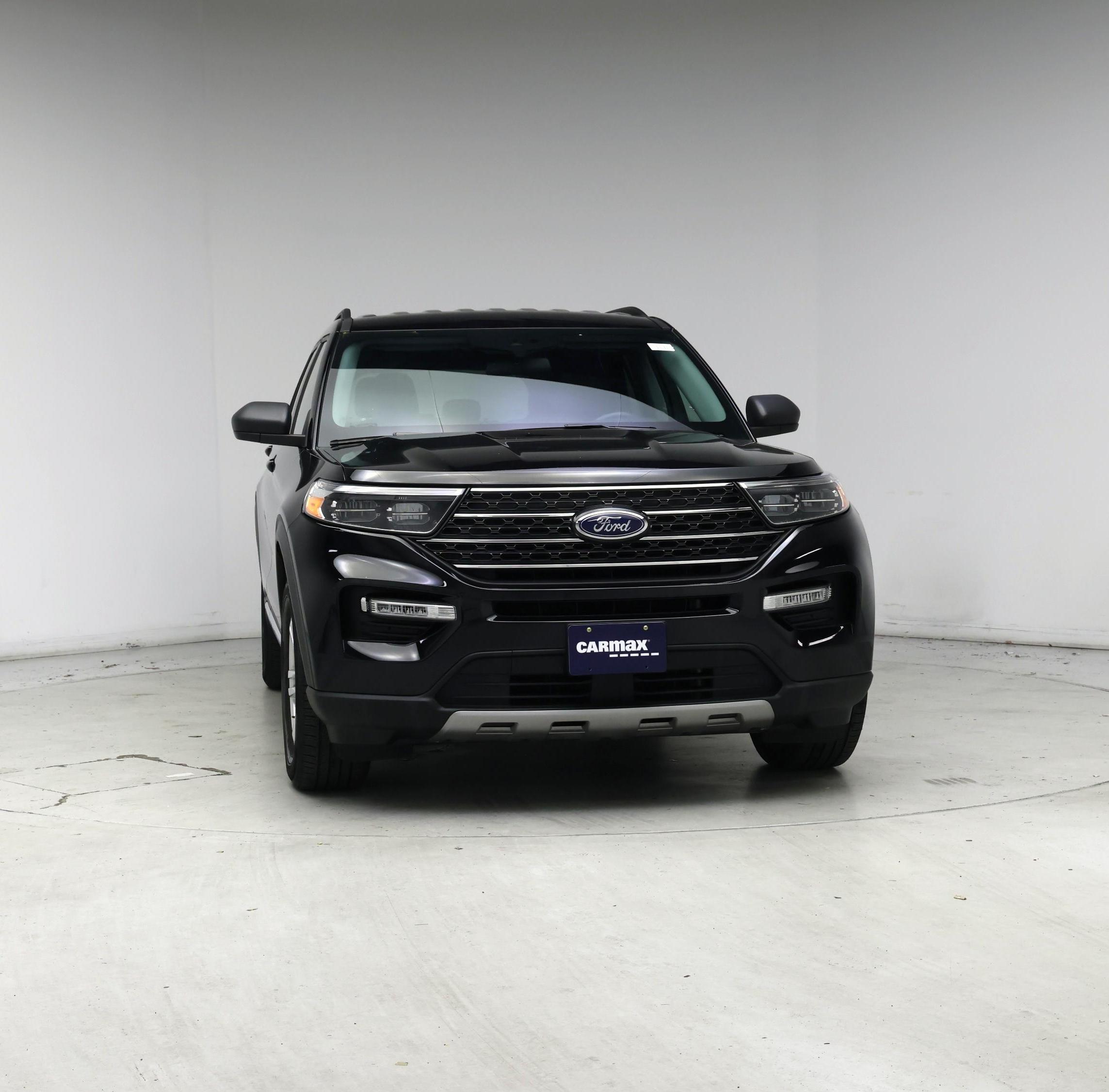 Thumbnail: 2022 Ford Explorer - 5