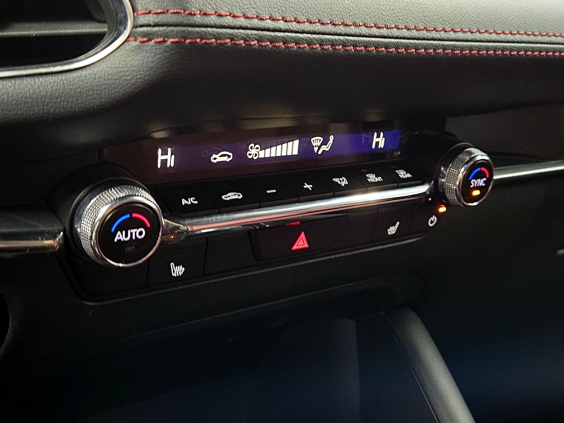 Thumbnail: 2024 Mazda Mazda3 - 16