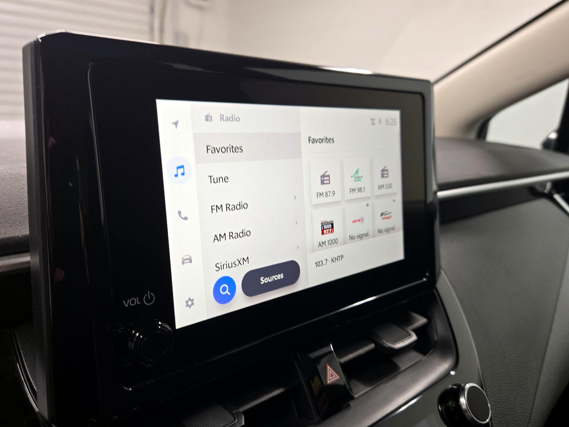 Thumbnail: 2025 Toyota Corolla - 15