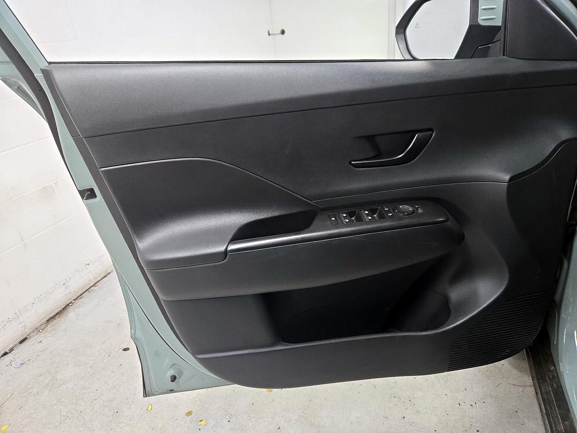 Thumbnail: 2025 Hyundai Kona - 12