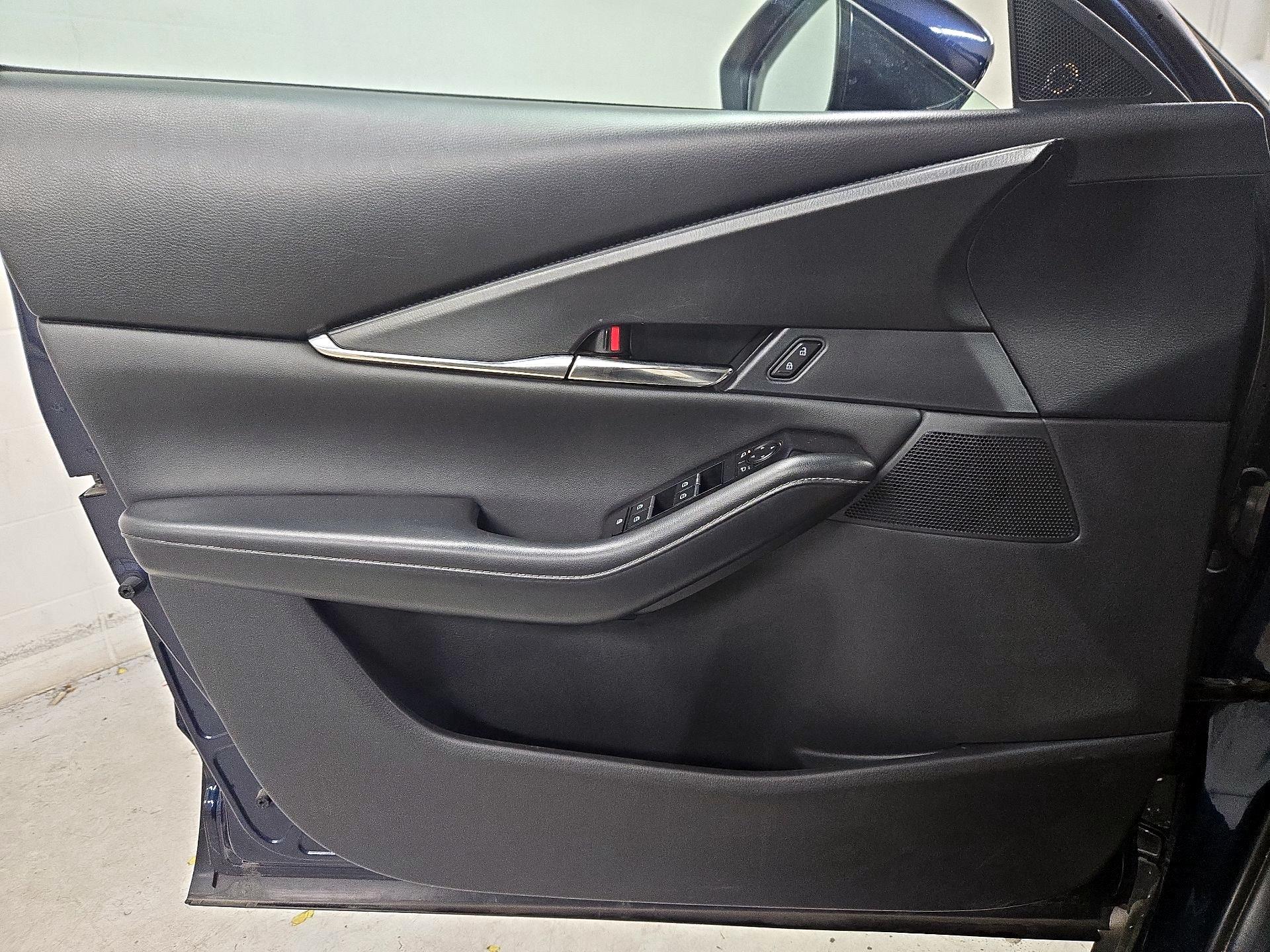 Thumbnail: 2025 Mazda CX-30 - 12