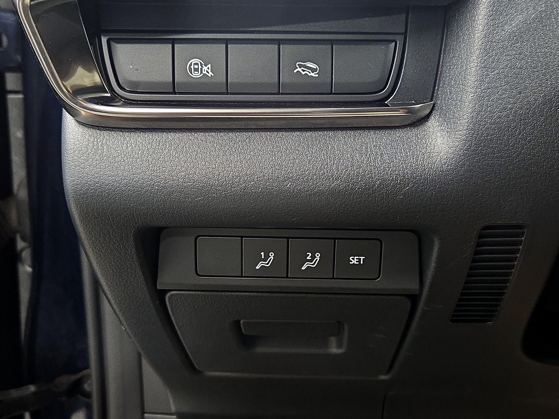 Thumbnail: 2025 Mazda CX-30 - 13