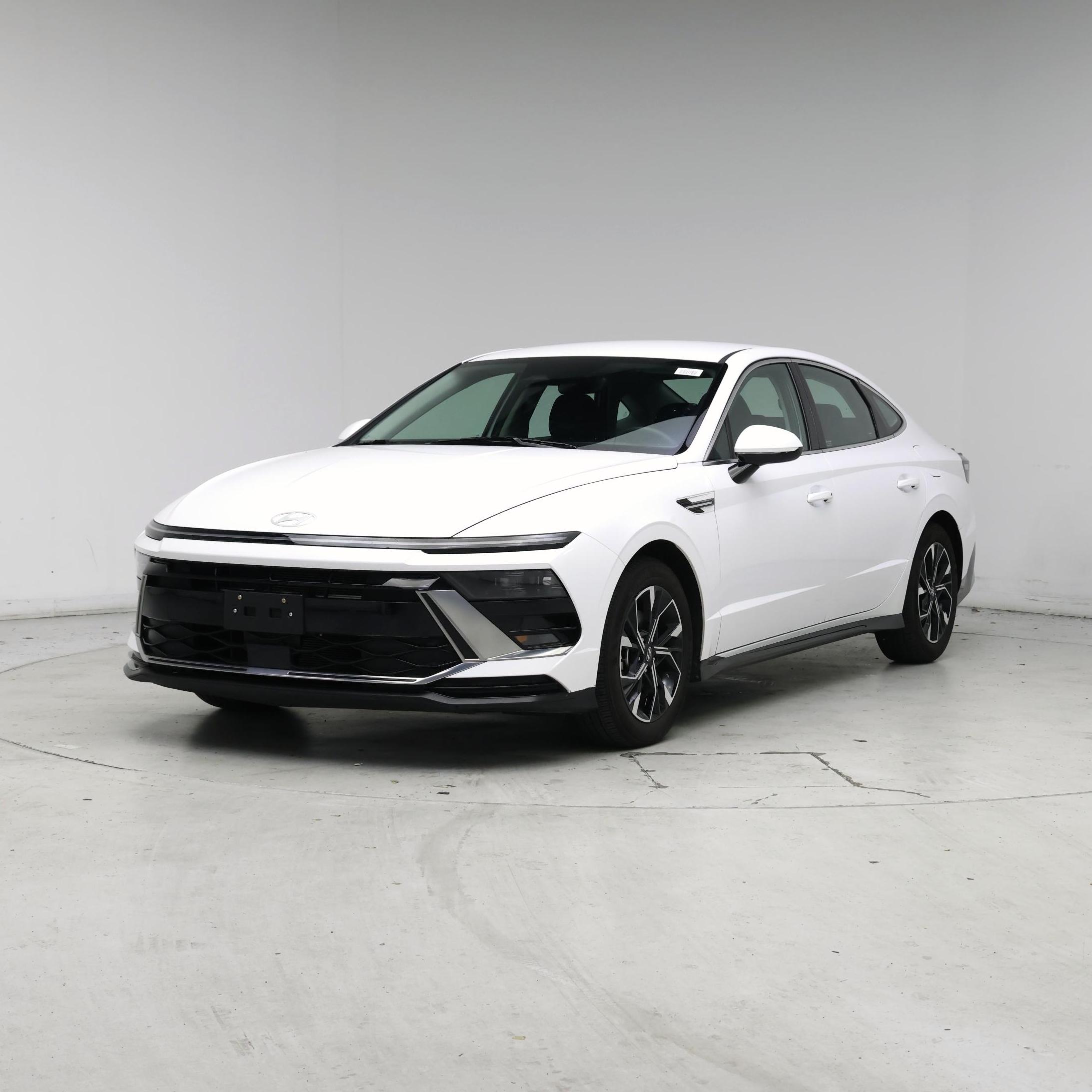 Thumbnail: 2025 Hyundai Sonata - 4