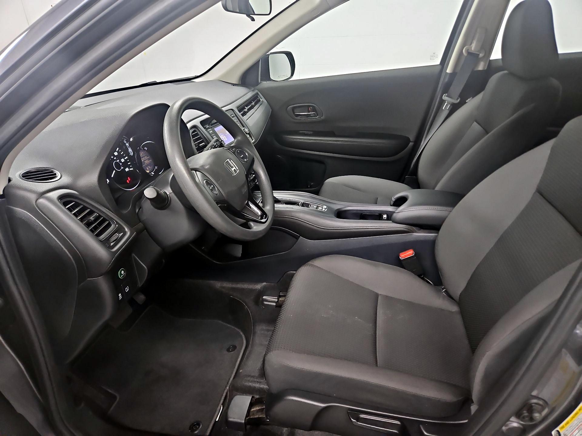 Thumbnail: 2022 Honda HR-V - 11