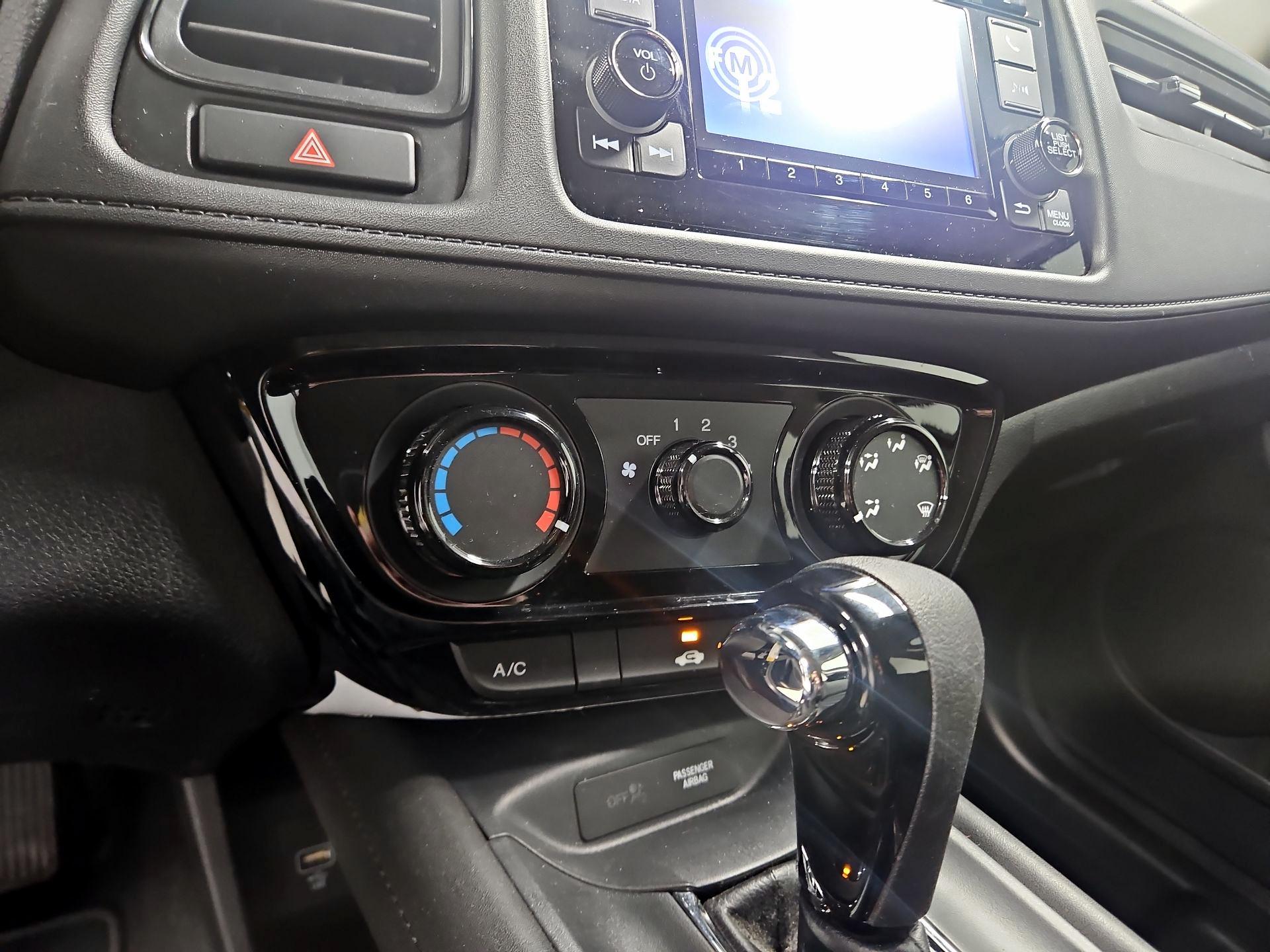 Thumbnail: 2022 Honda HR-V - 16