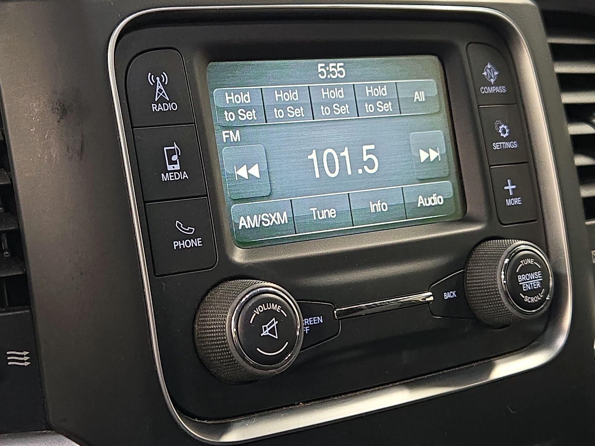 Thumbnail: 2020 RAM 1500 Classic - 15