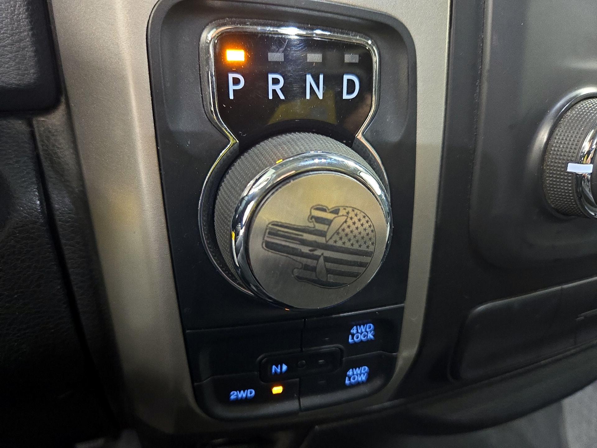 Thumbnail: 2020 RAM 1500 Classic - 17