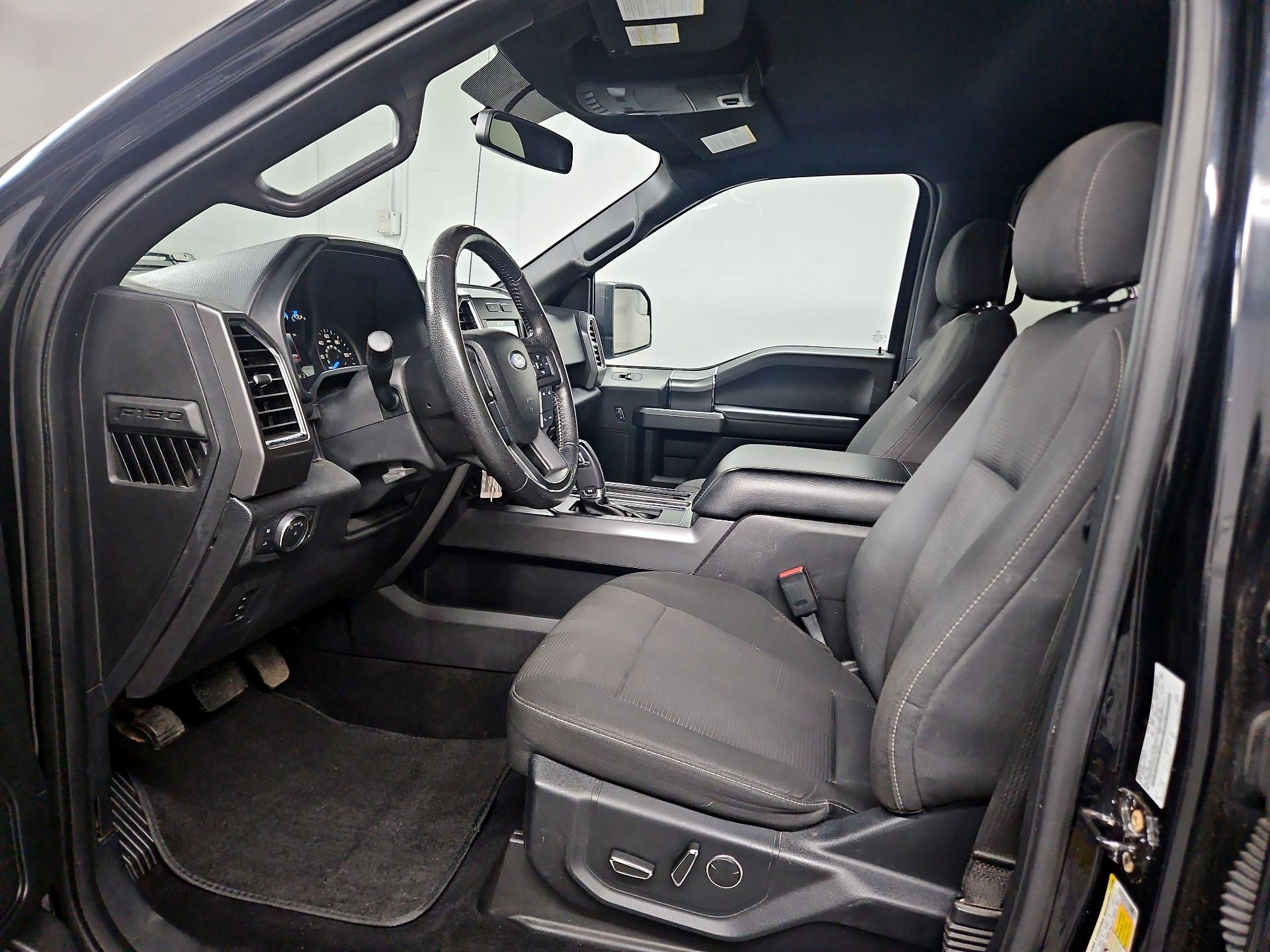 Thumbnail: 2016 Ford F-150 - 11