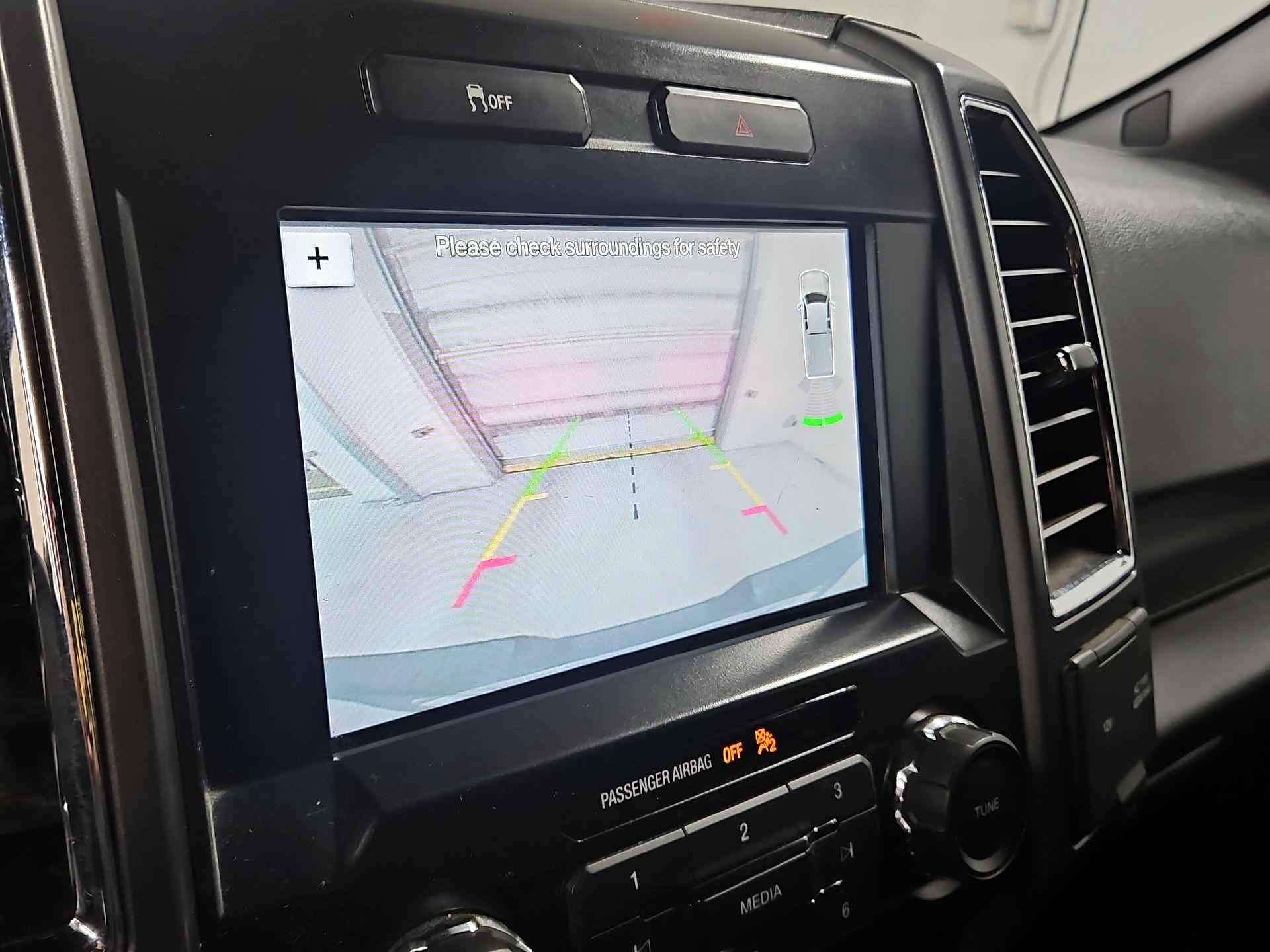 Thumbnail: 2016 Ford F-150 - 14