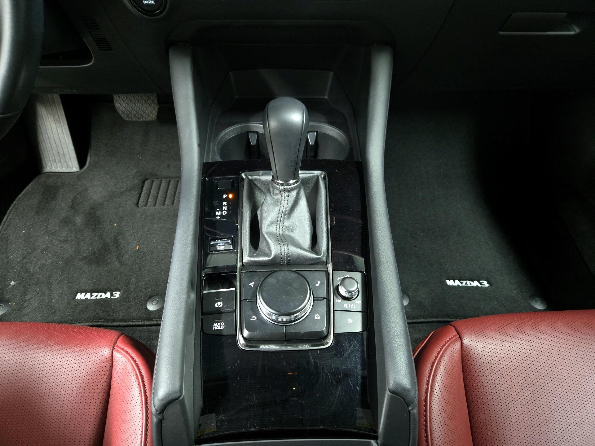 Thumbnail: 2022 Mazda Mazda3 - 18