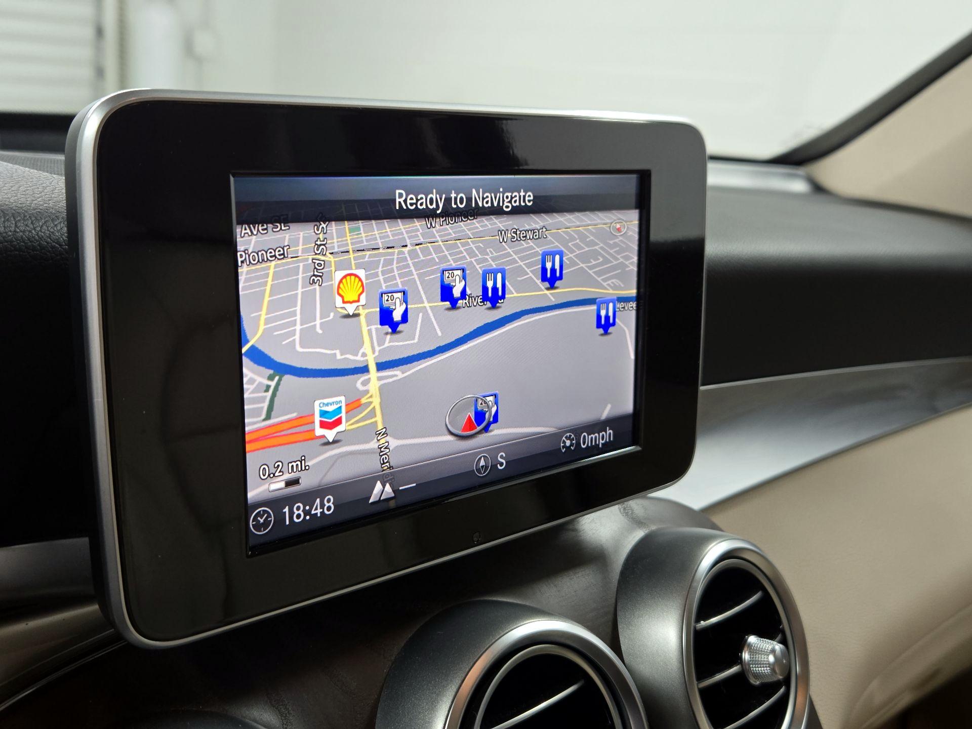 Thumbnail: 2018 Mercedes-Benz GLC - 14