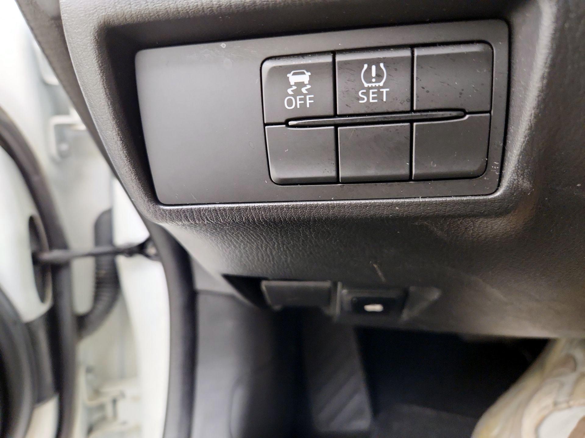 Thumbnail: 2018 Fiat 124 Spider - 13