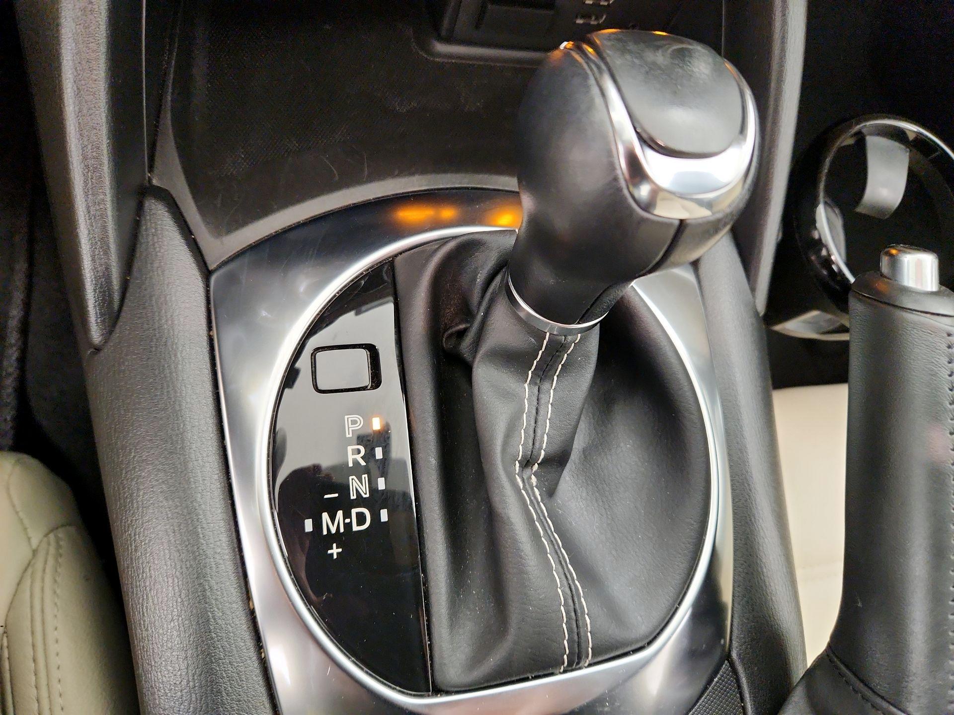 Thumbnail: 2018 Fiat 124 Spider - 17