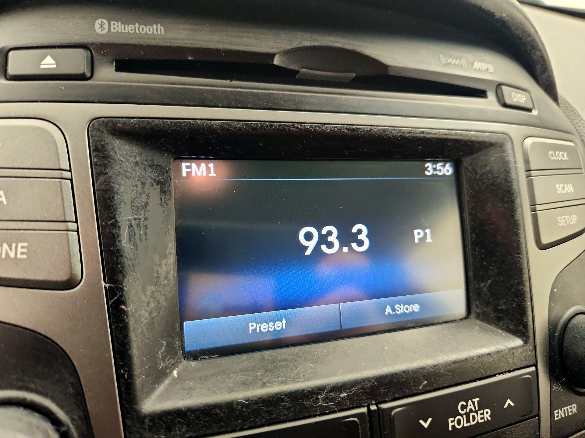 Thumbnail: 2014 Hyundai Tucson - 15