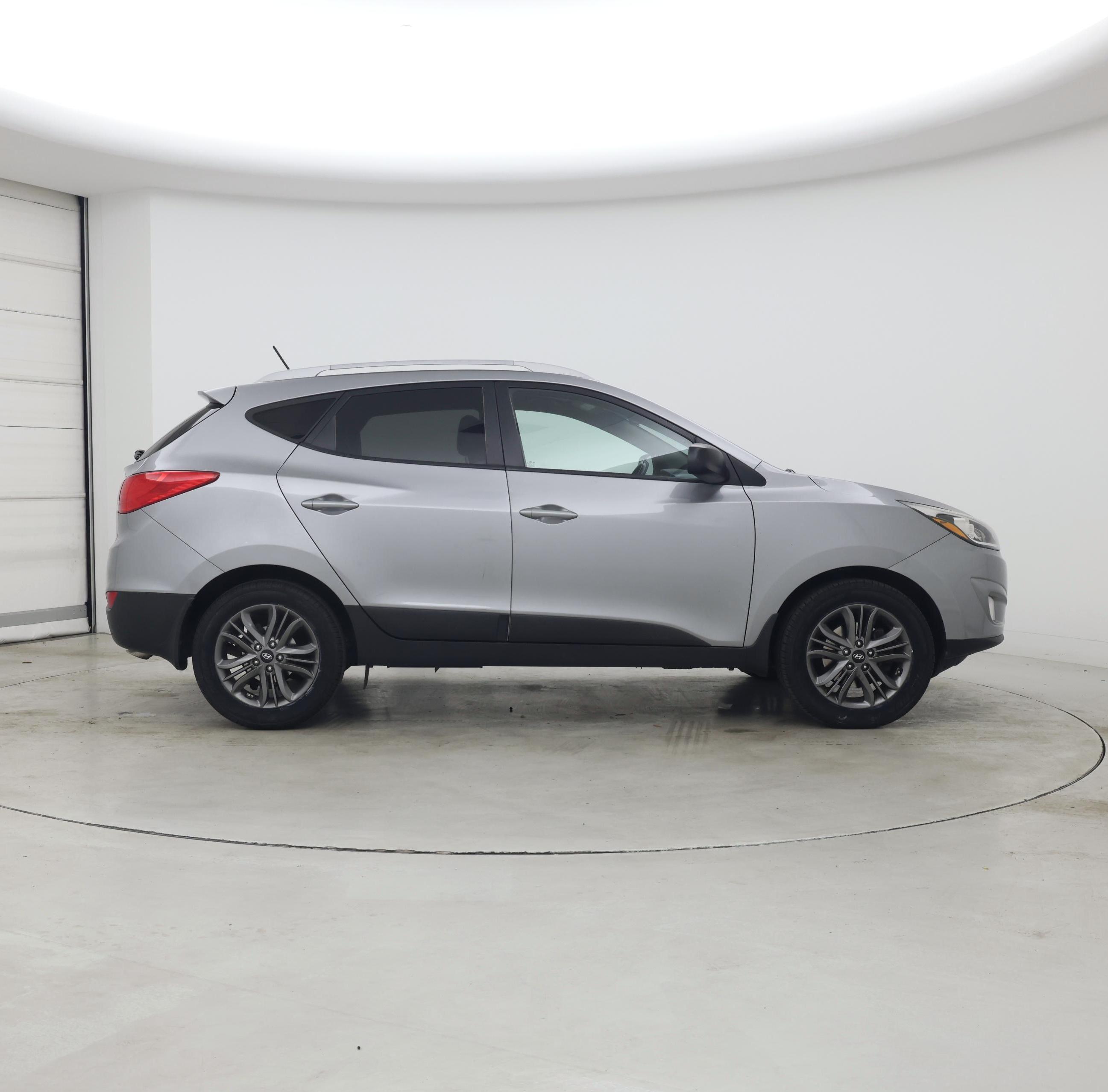Thumbnail: 2014 Hyundai Tucson - 7