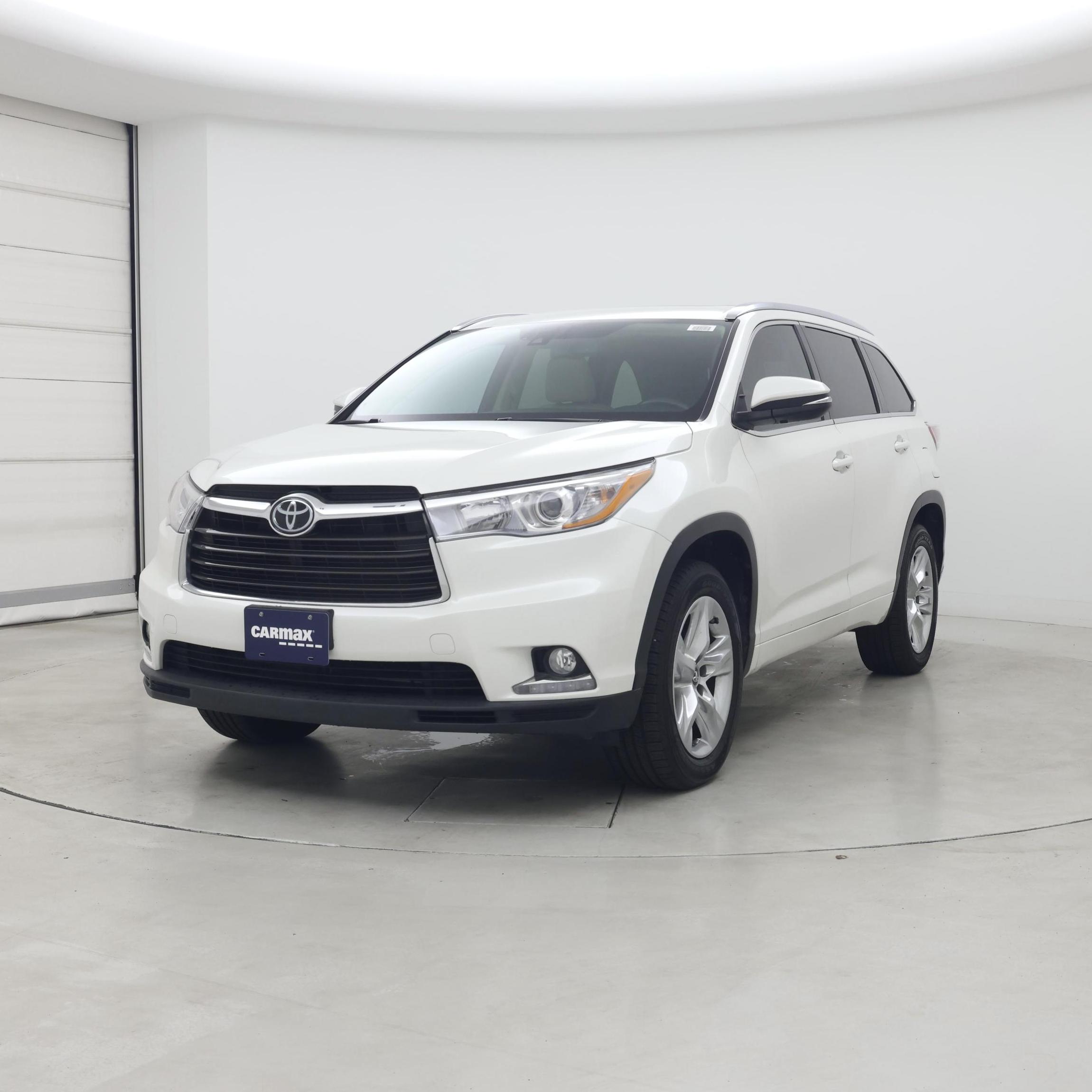 Thumbnail: 2016 Toyota Highlander - 4