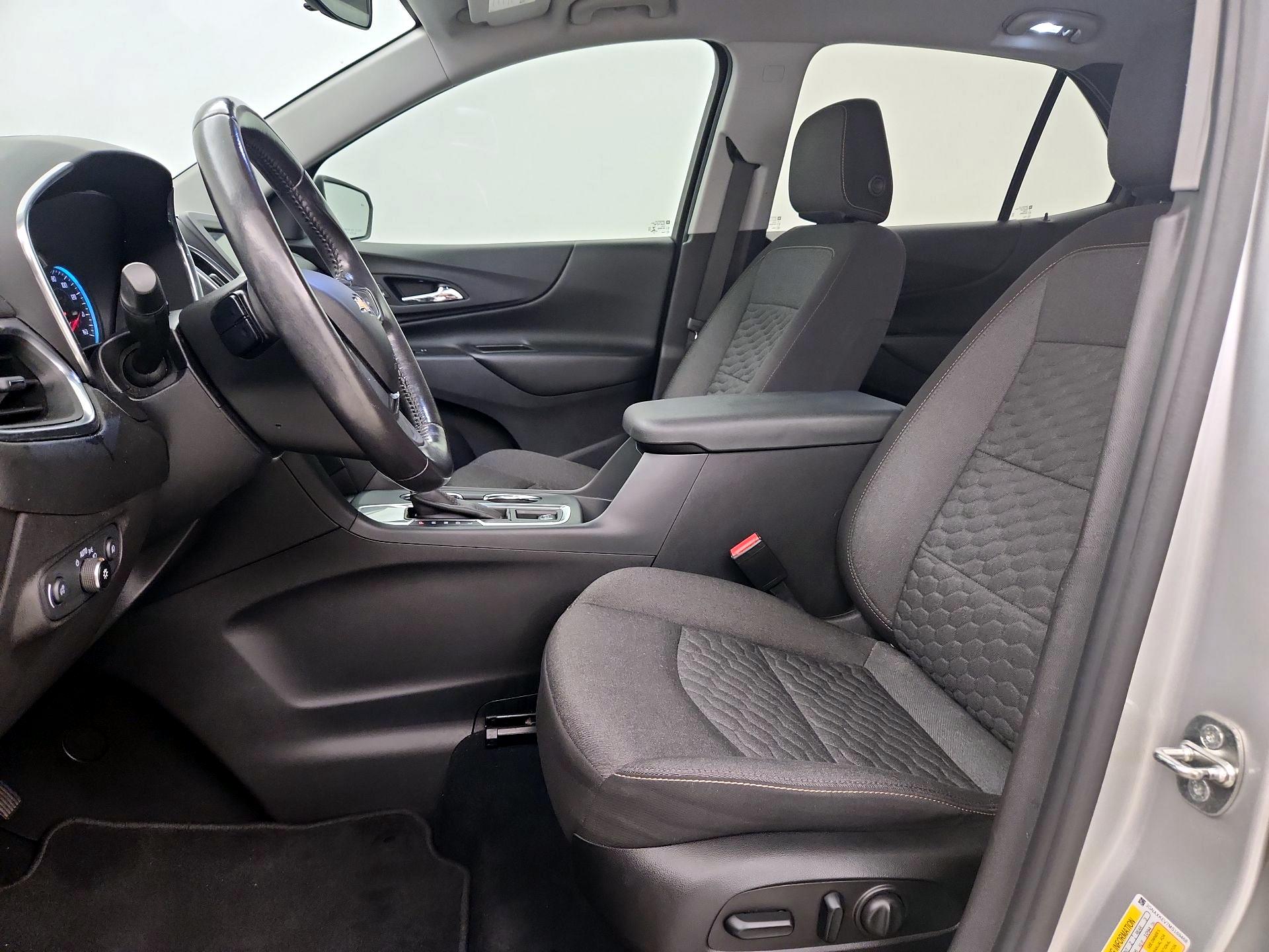 Thumbnail: 2021 Chevrolet Equinox - 11