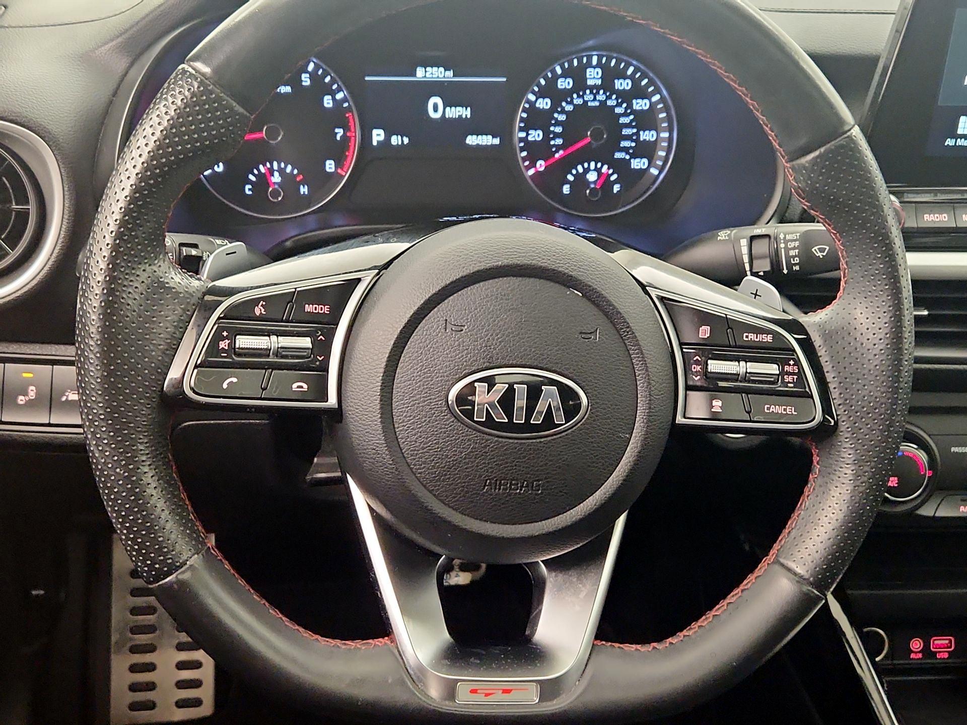 Thumbnail: 2021 Kia Forte - 10