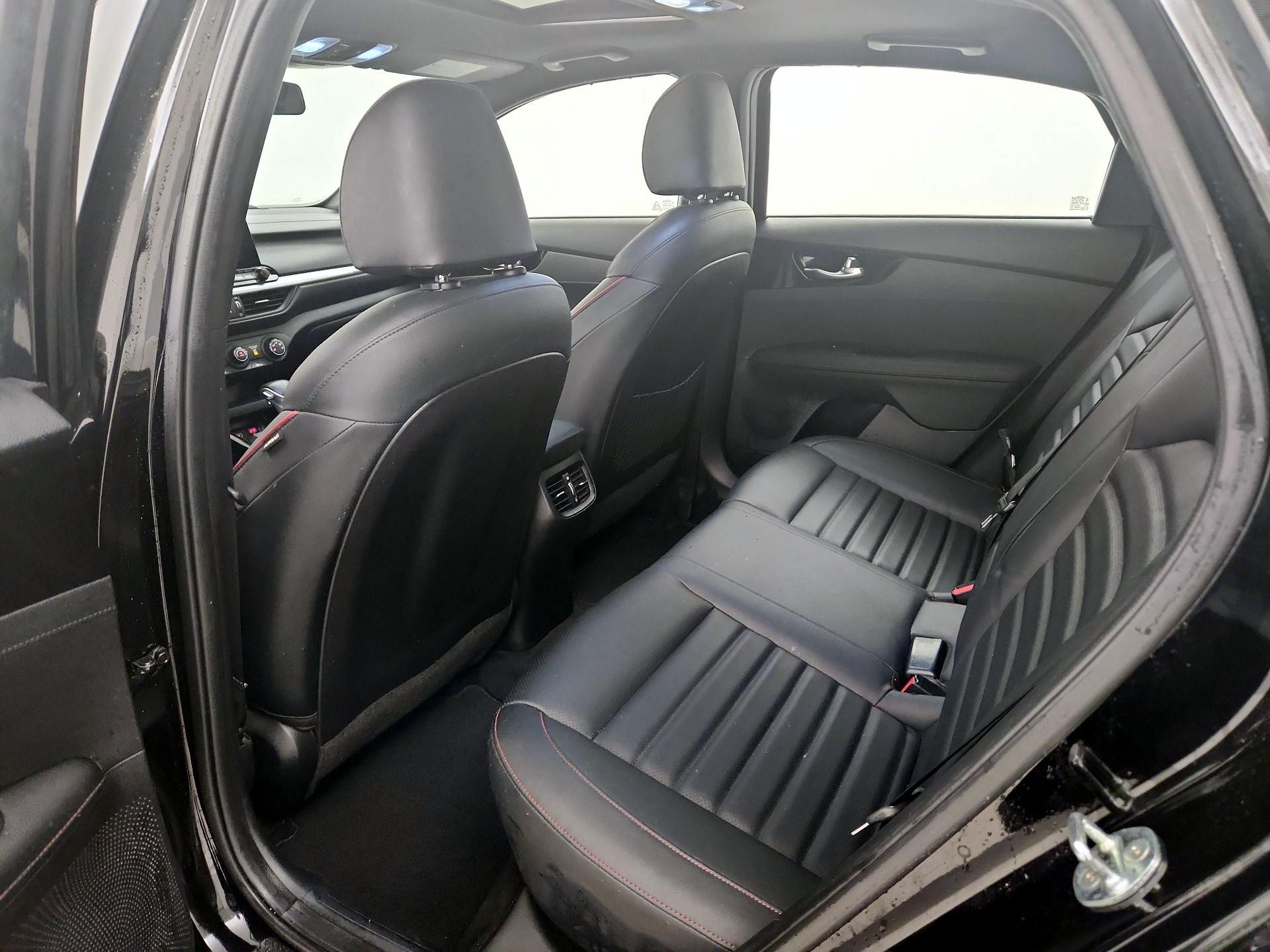 Thumbnail: 2021 Kia Forte - 20