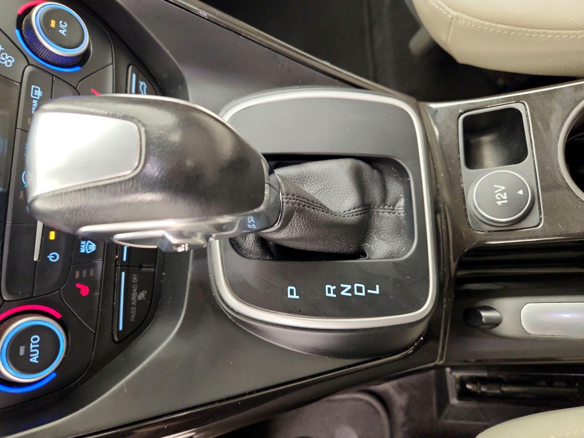 Thumbnail: 2017 Ford C-Max - 18