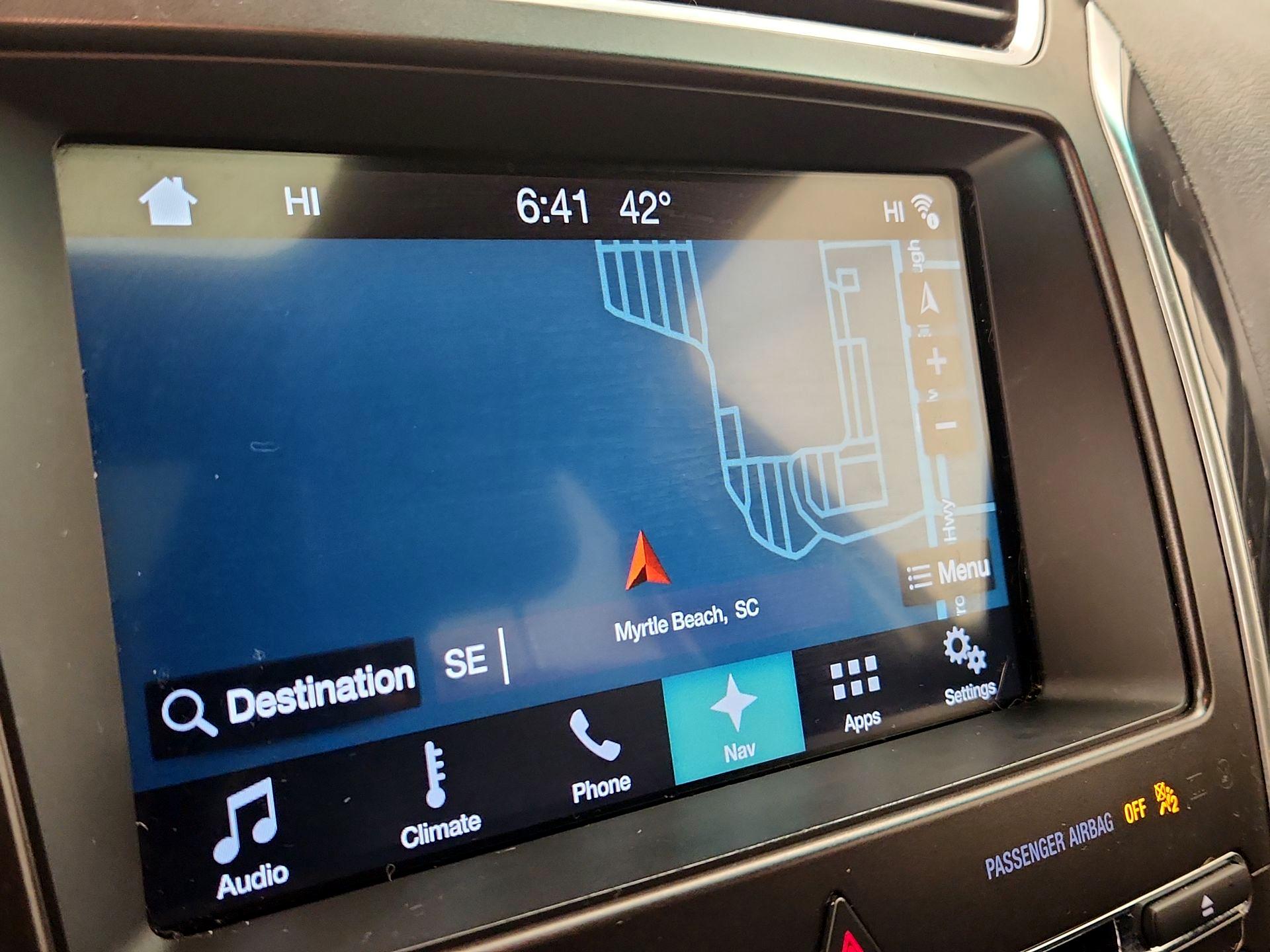 Thumbnail: 2017 Ford Explorer - 14