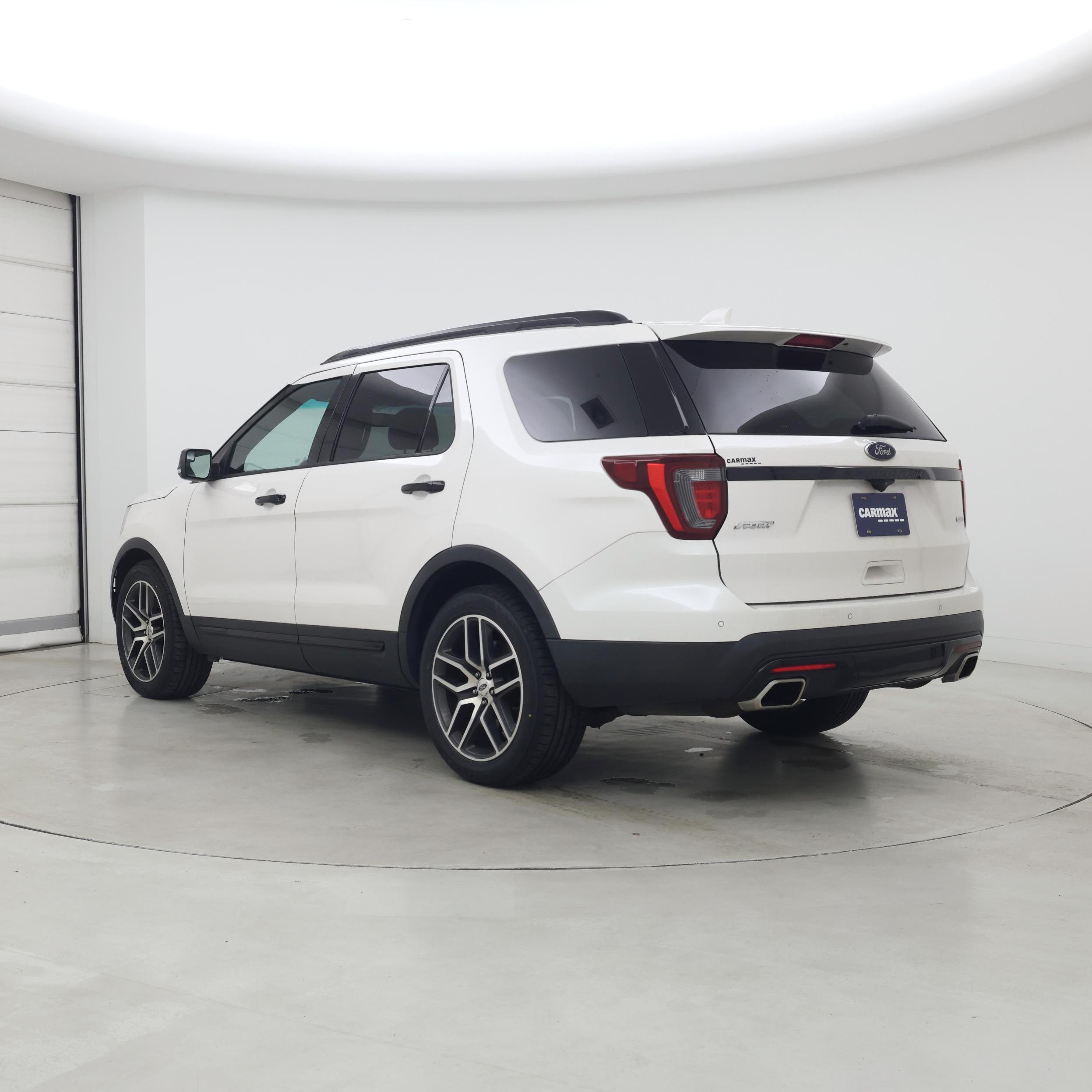 Thumbnail: 2017 Ford Explorer - 2