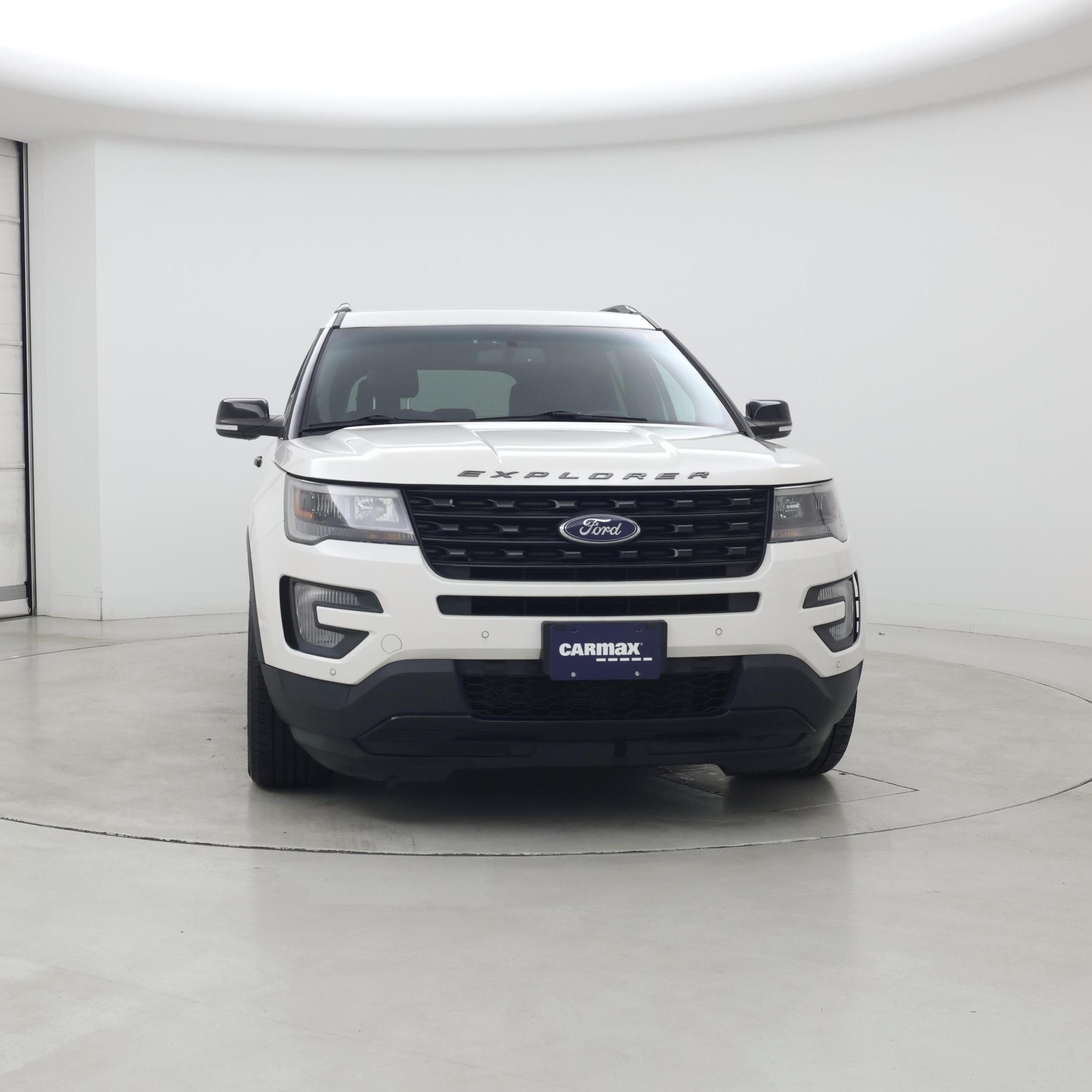 Thumbnail: 2017 Ford Explorer - 5