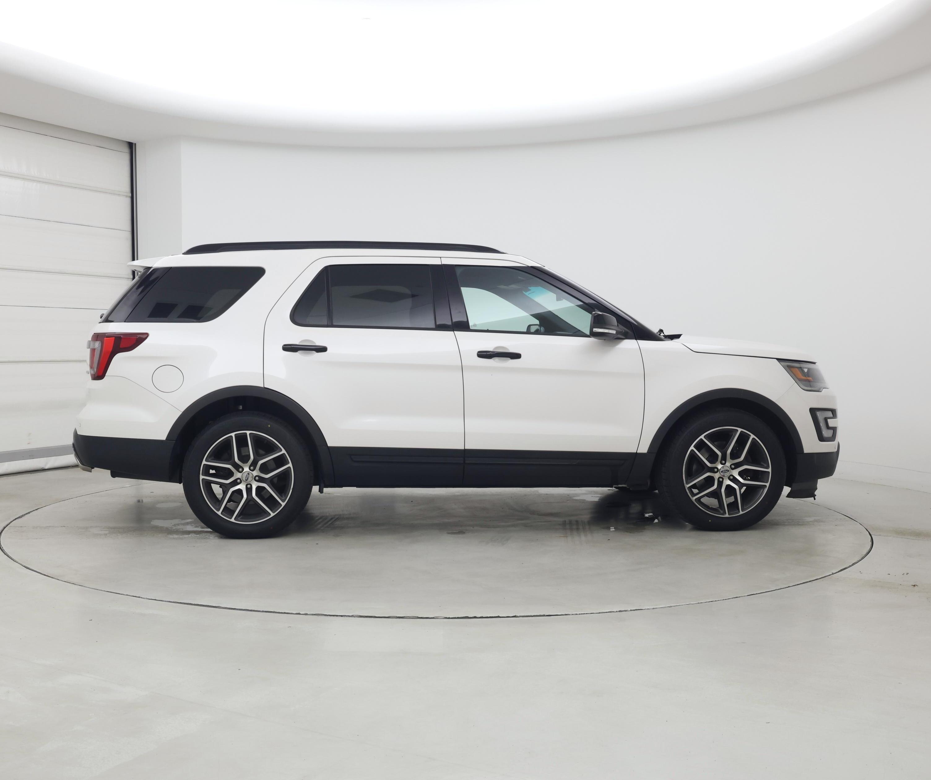 Thumbnail: 2017 Ford Explorer - 7