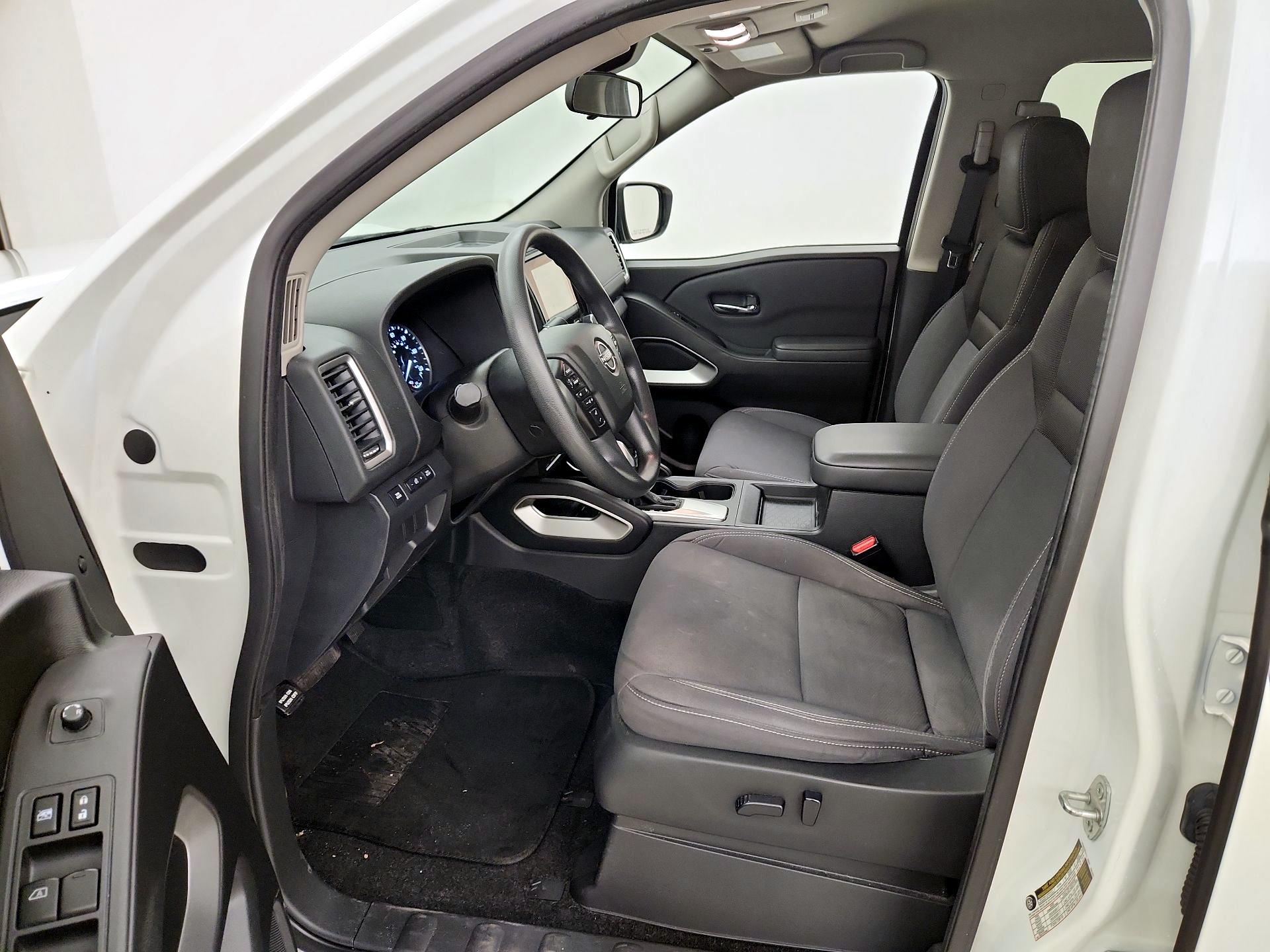 Thumbnail: 2022 Nissan Frontier - 11