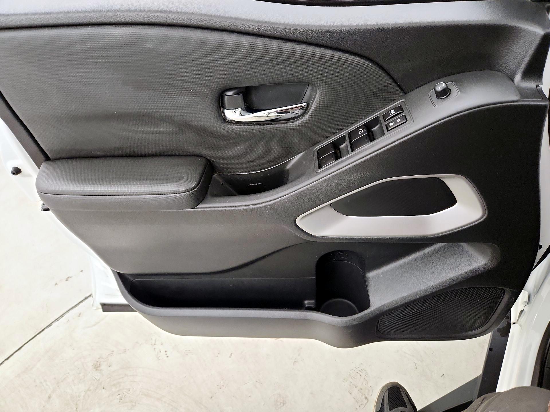 Thumbnail: 2022 Nissan Frontier - 12