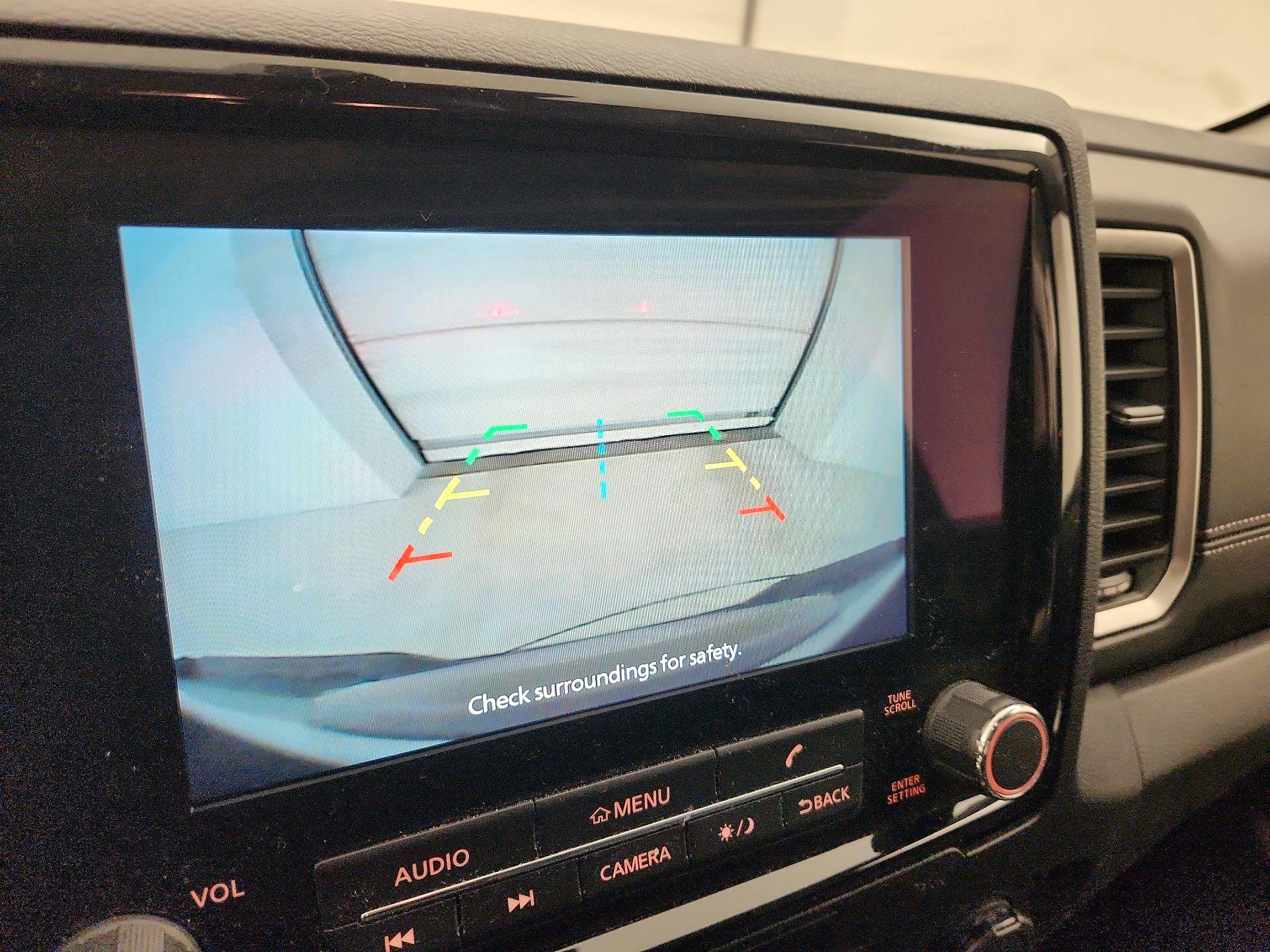 Thumbnail: 2022 Nissan Frontier - 14