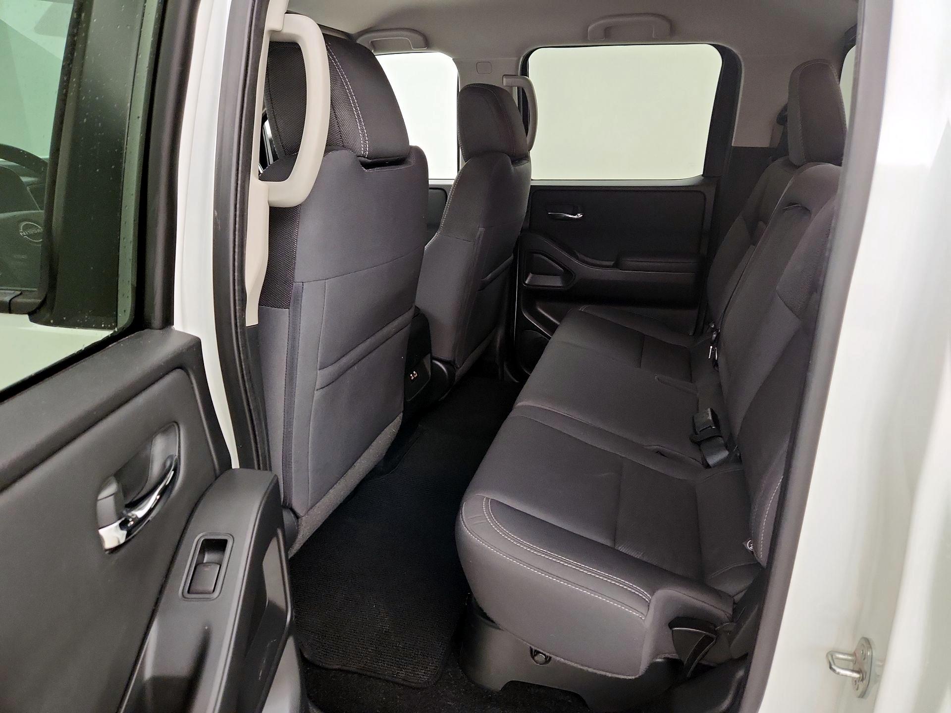 Thumbnail: 2022 Nissan Frontier - 19