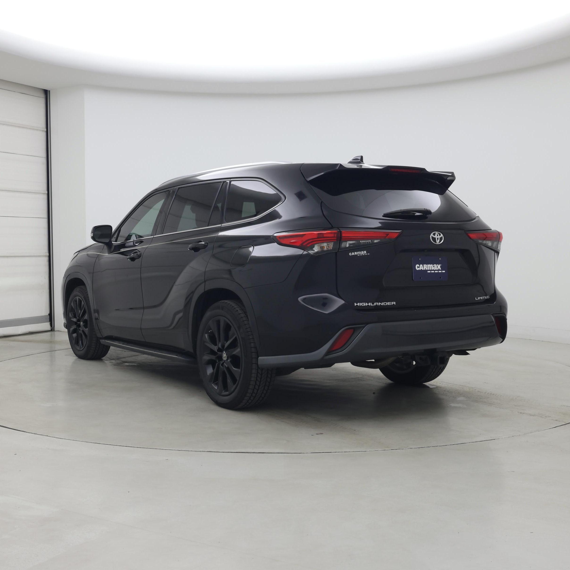 Thumbnail: 2020 Toyota Highlander - 2