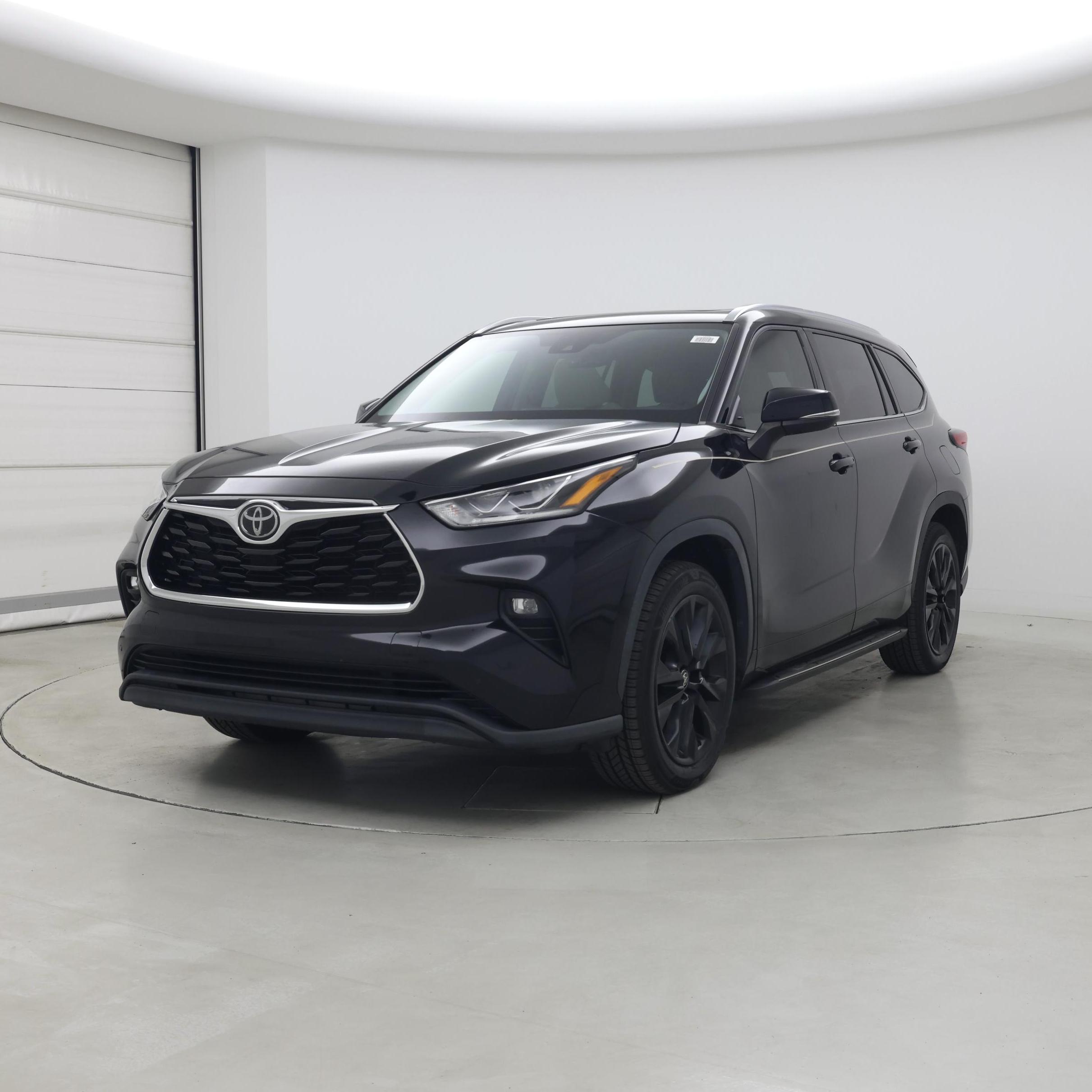 Thumbnail: 2020 Toyota Highlander - 4