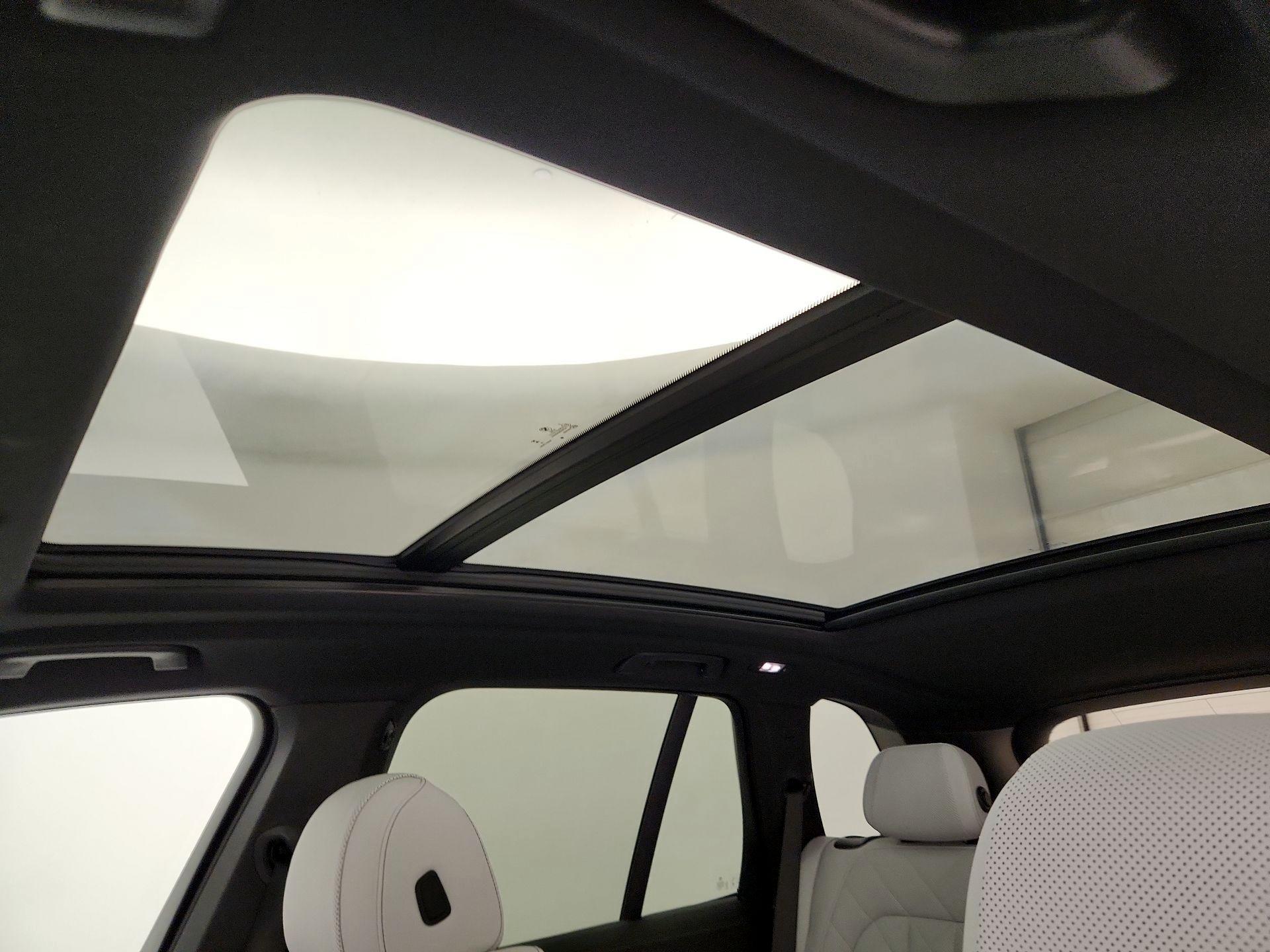 Thumbnail: 2024 BMW X5 - 20