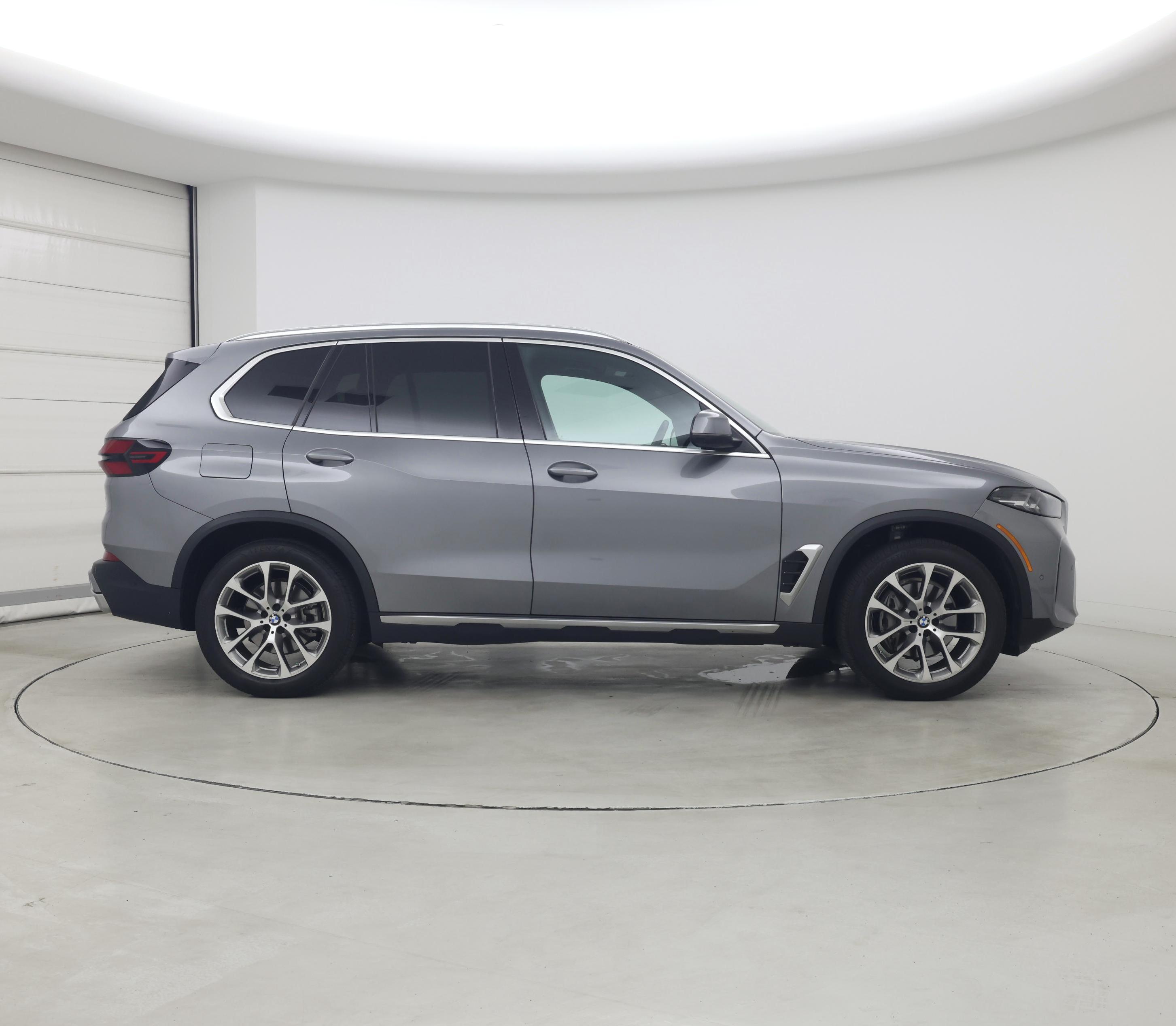 Thumbnail: 2024 BMW X5 - 7