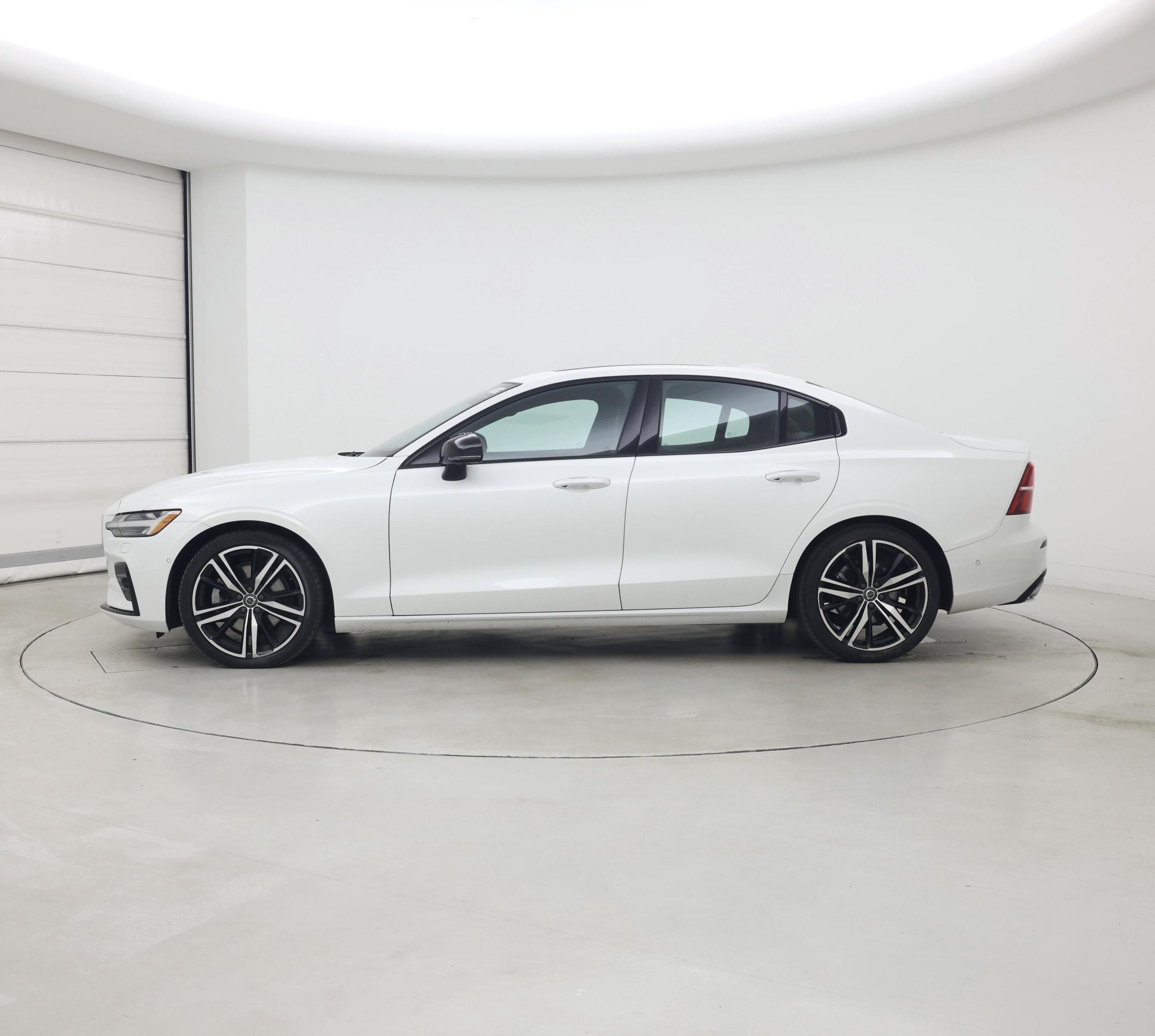 Thumbnail: 2020 Volvo S60 - 3