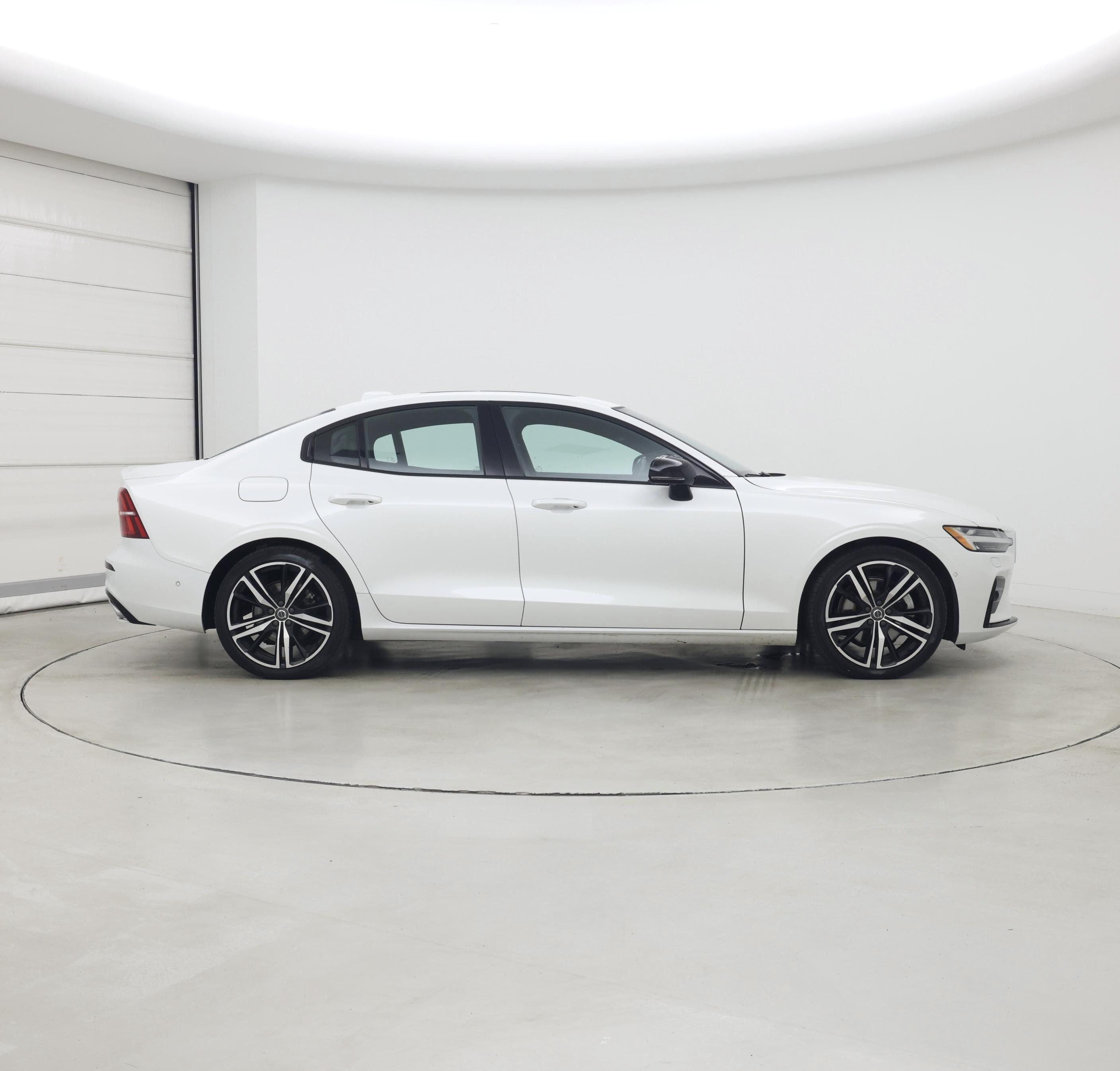 Thumbnail: 2020 Volvo S60 - 7