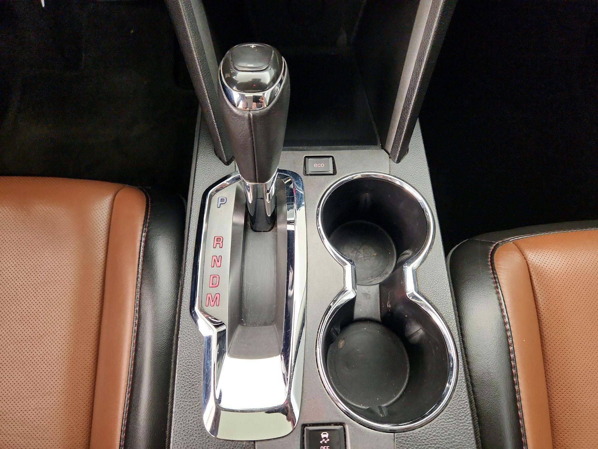 Thumbnail: 2017 GMC Terrain - 17