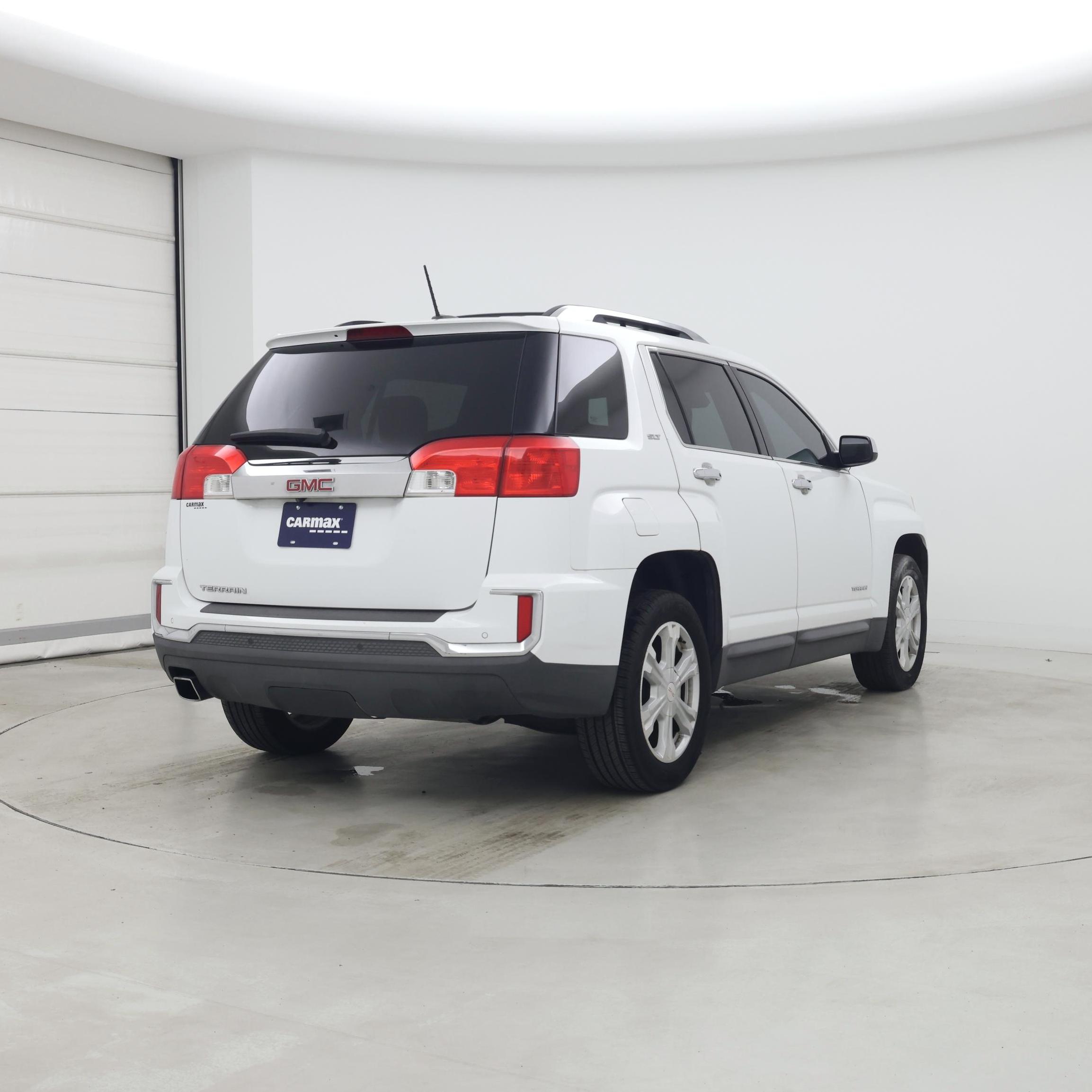 Thumbnail: 2017 GMC Terrain - 8