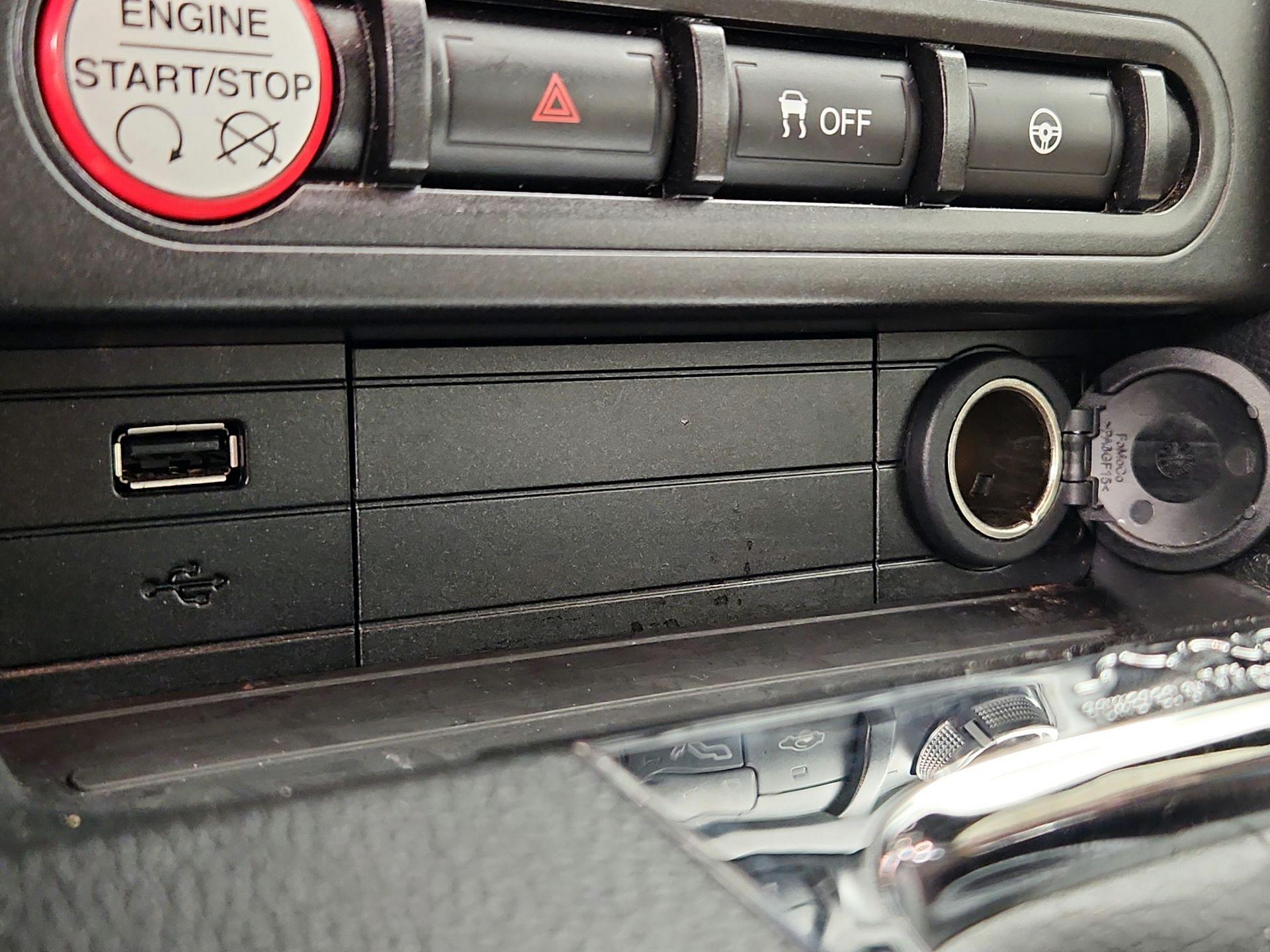 Thumbnail: 2015 Ford Mustang - 18