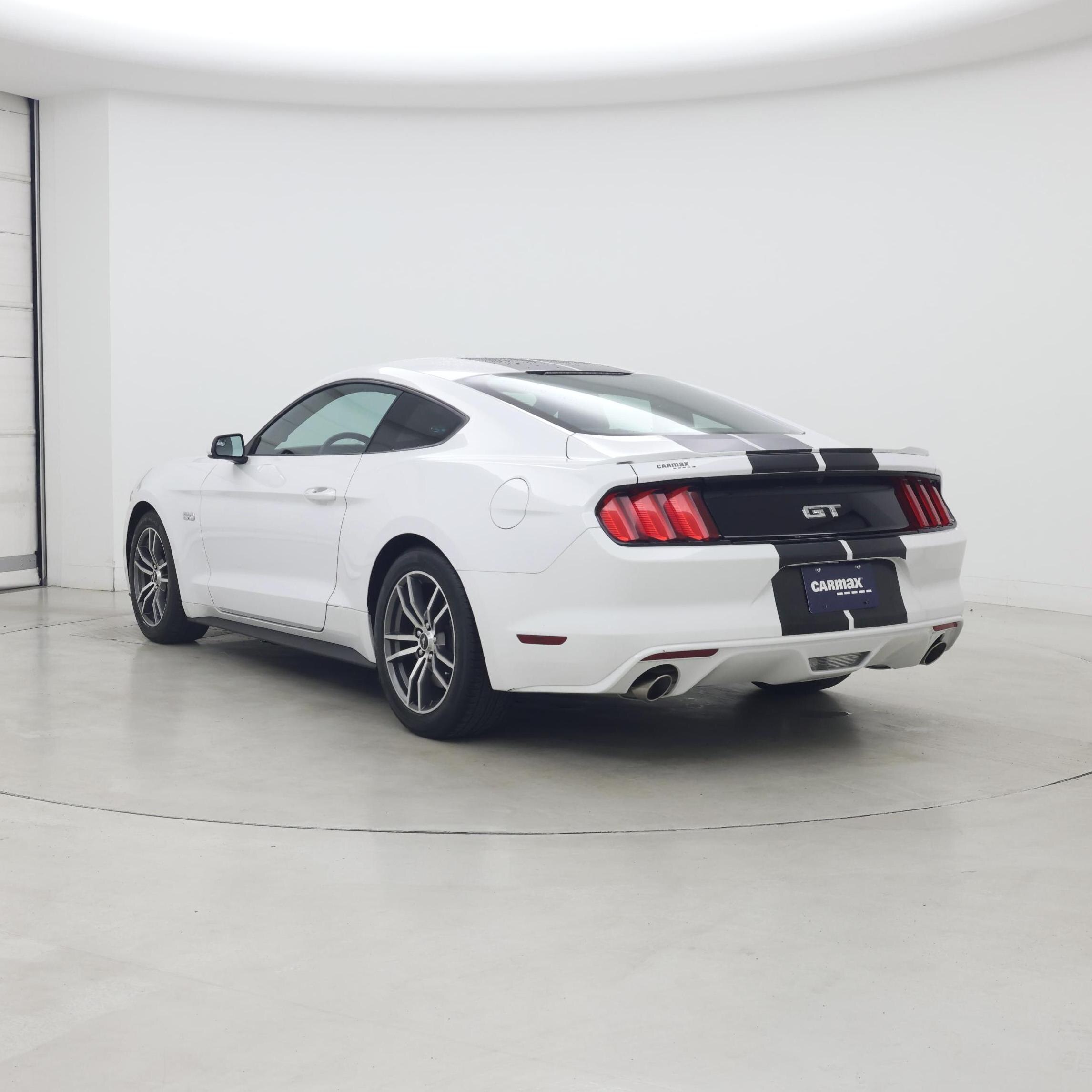 Thumbnail: 2015 Ford Mustang - 2