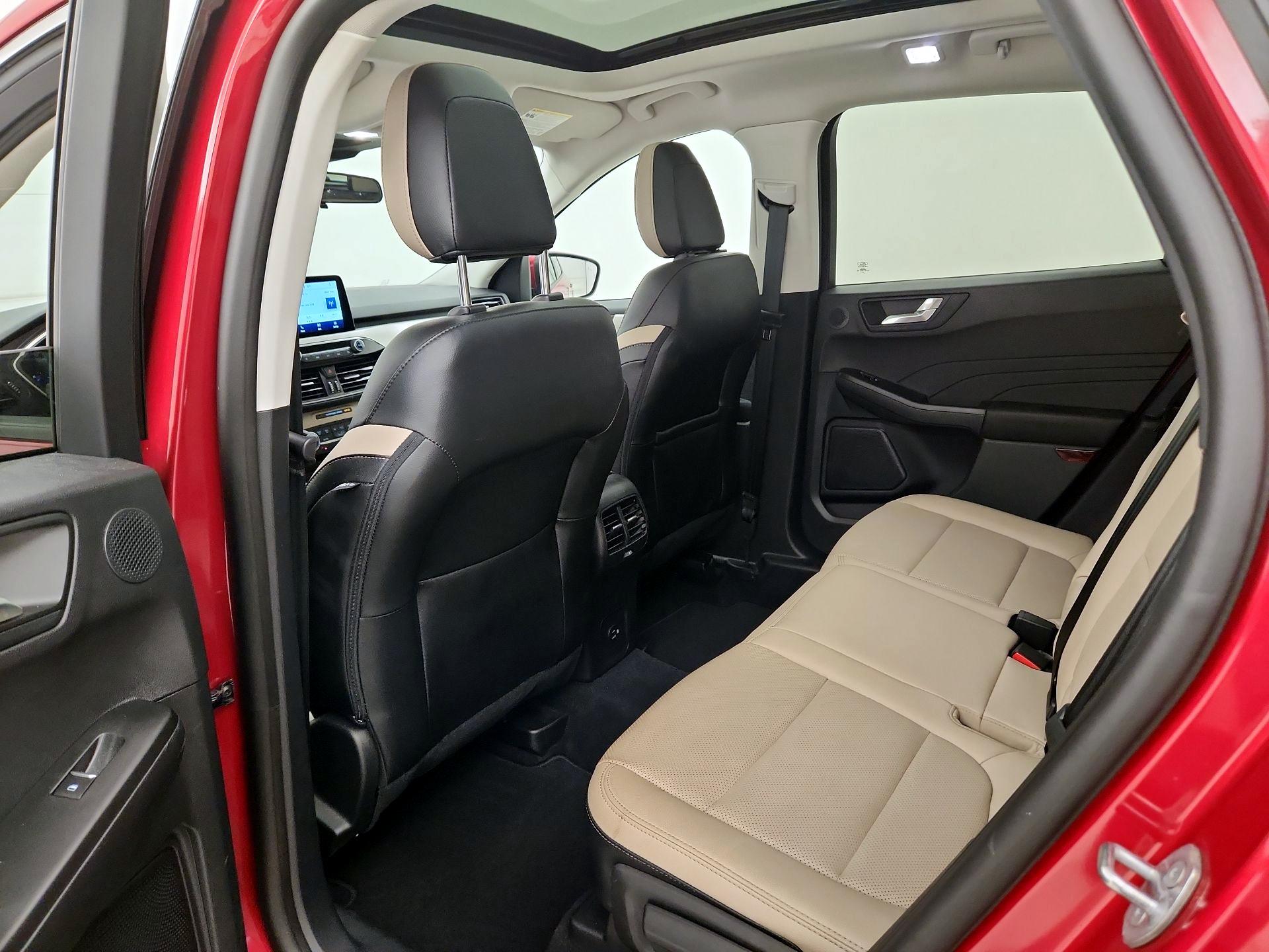 Thumbnail: 2022 Ford Escape - 19