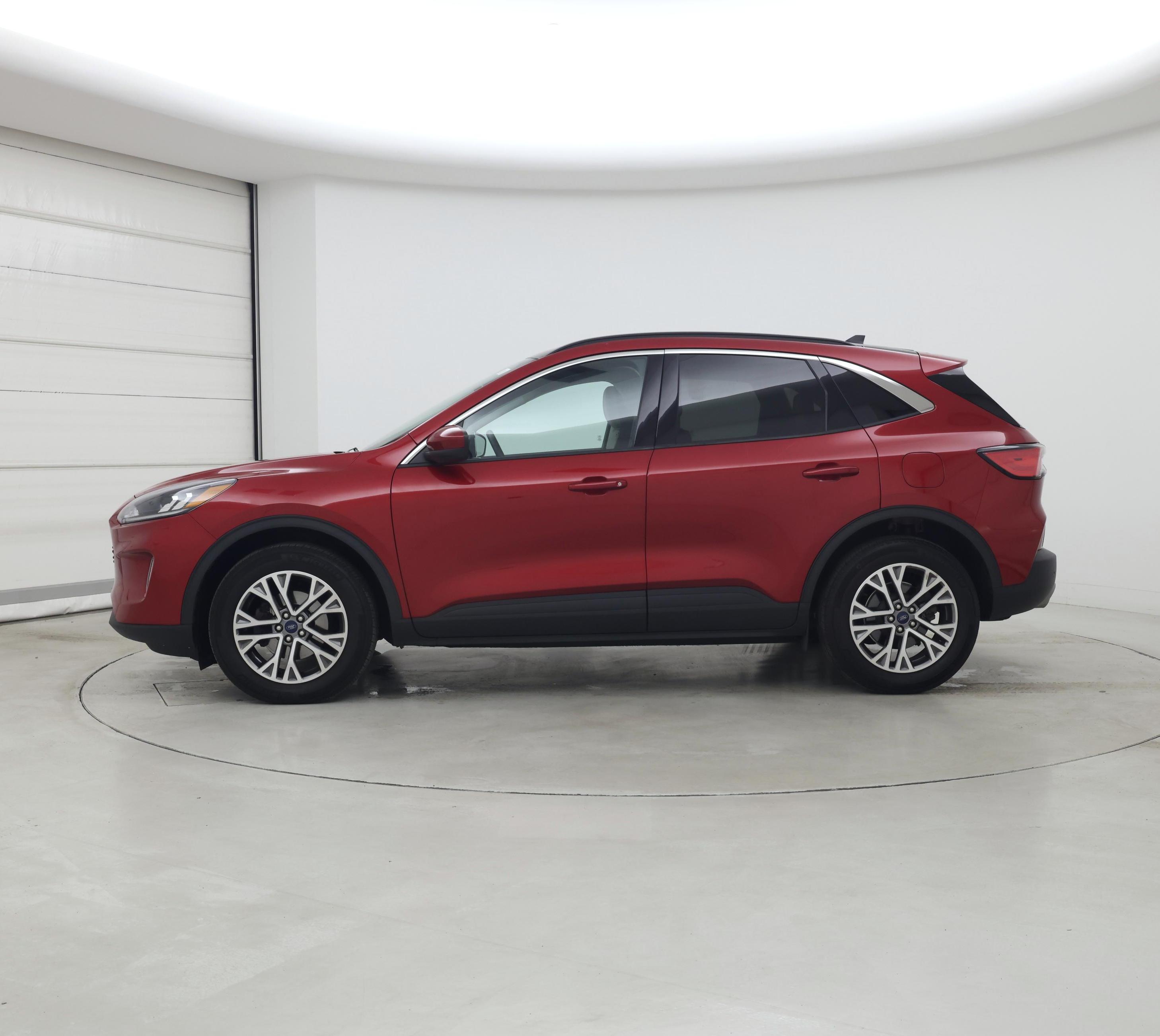 Thumbnail: 2022 Ford Escape - 3