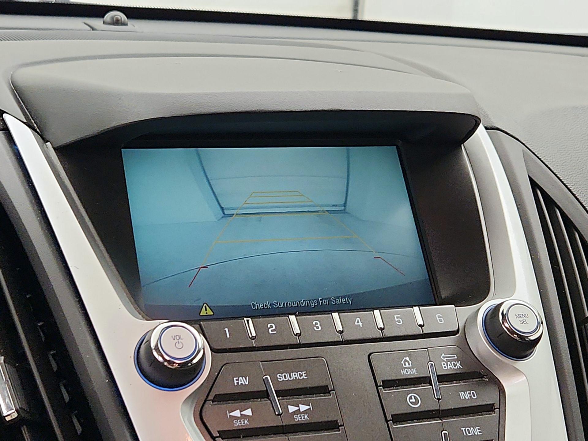 Thumbnail: 2016 Chevrolet Equinox - 14