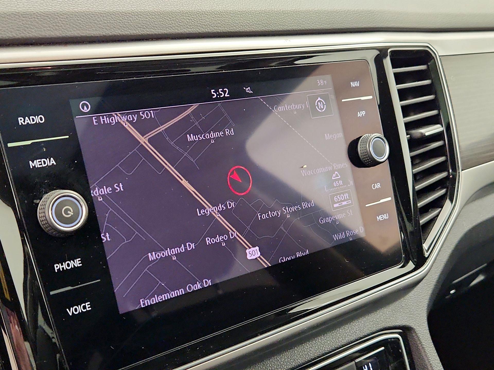 Thumbnail: 2019 Volkswagen Atlas - 14