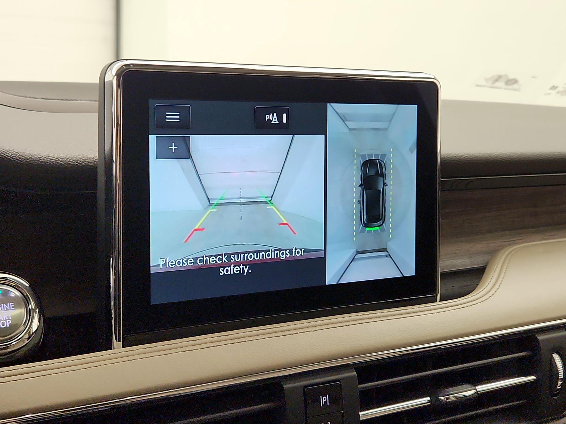 Thumbnail: 2020 Lincoln Corsair - 15