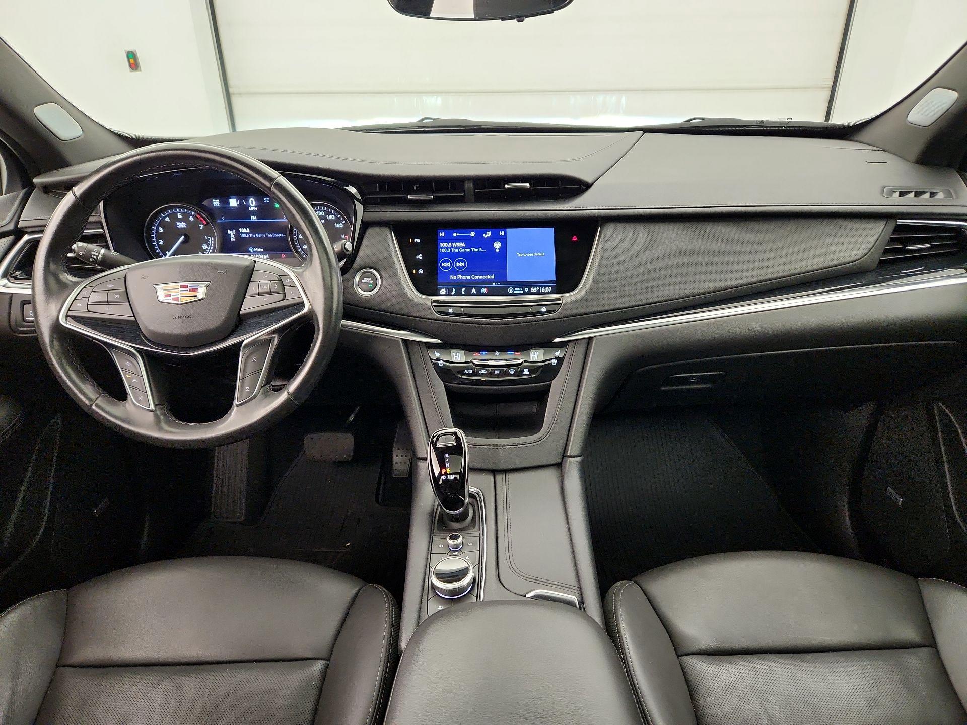 Thumbnail: 2024 Cadillac XT5 - 9