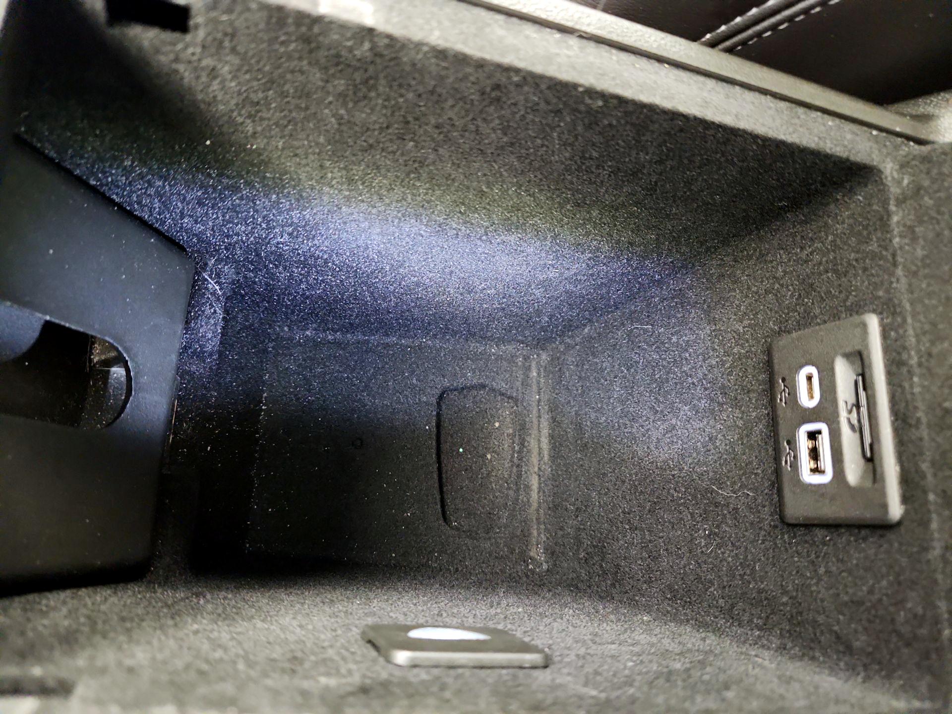 Thumbnail: 2024 Cadillac XT5 - 19