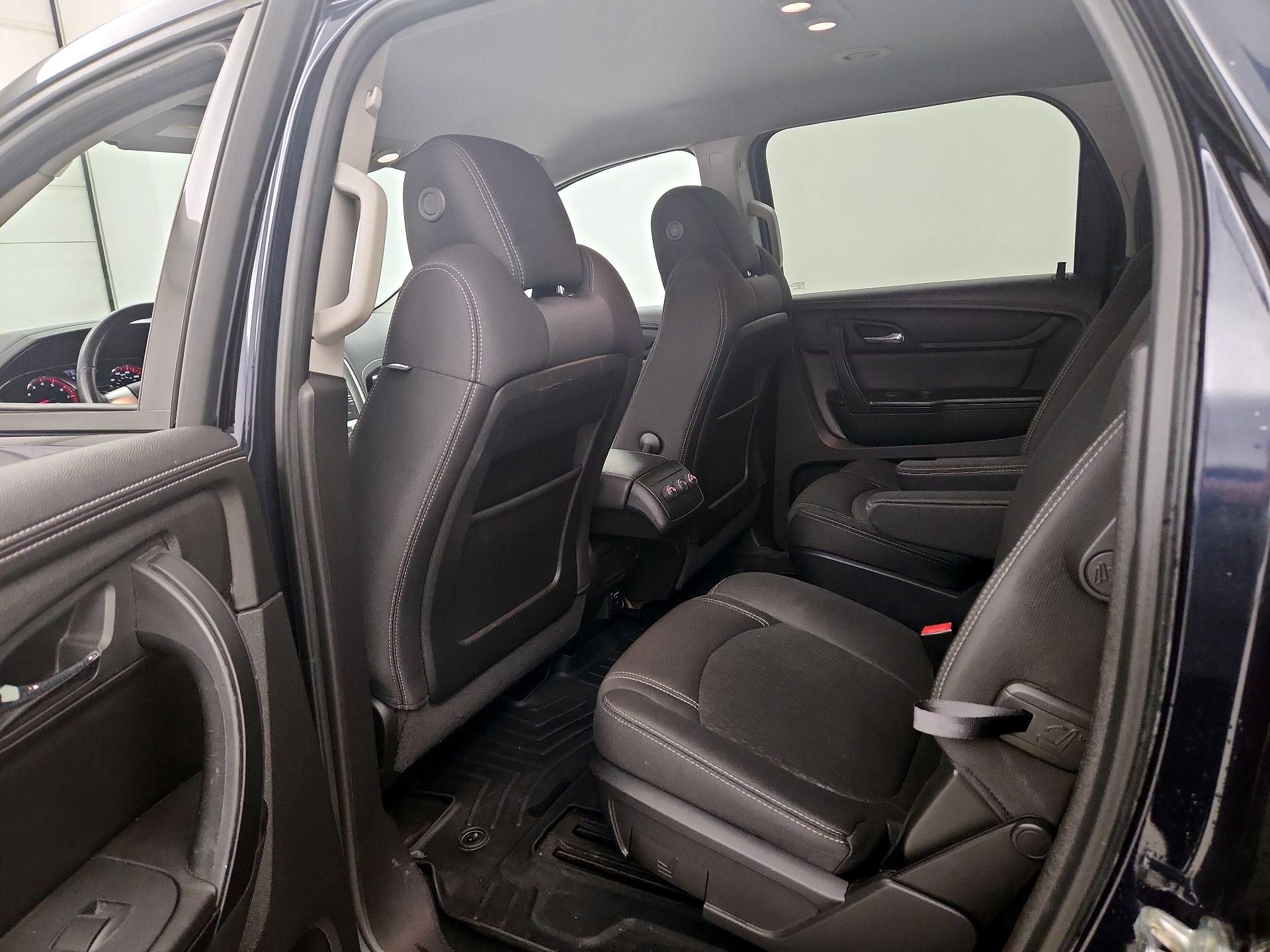 Thumbnail: 2015 GMC Acadia - 19